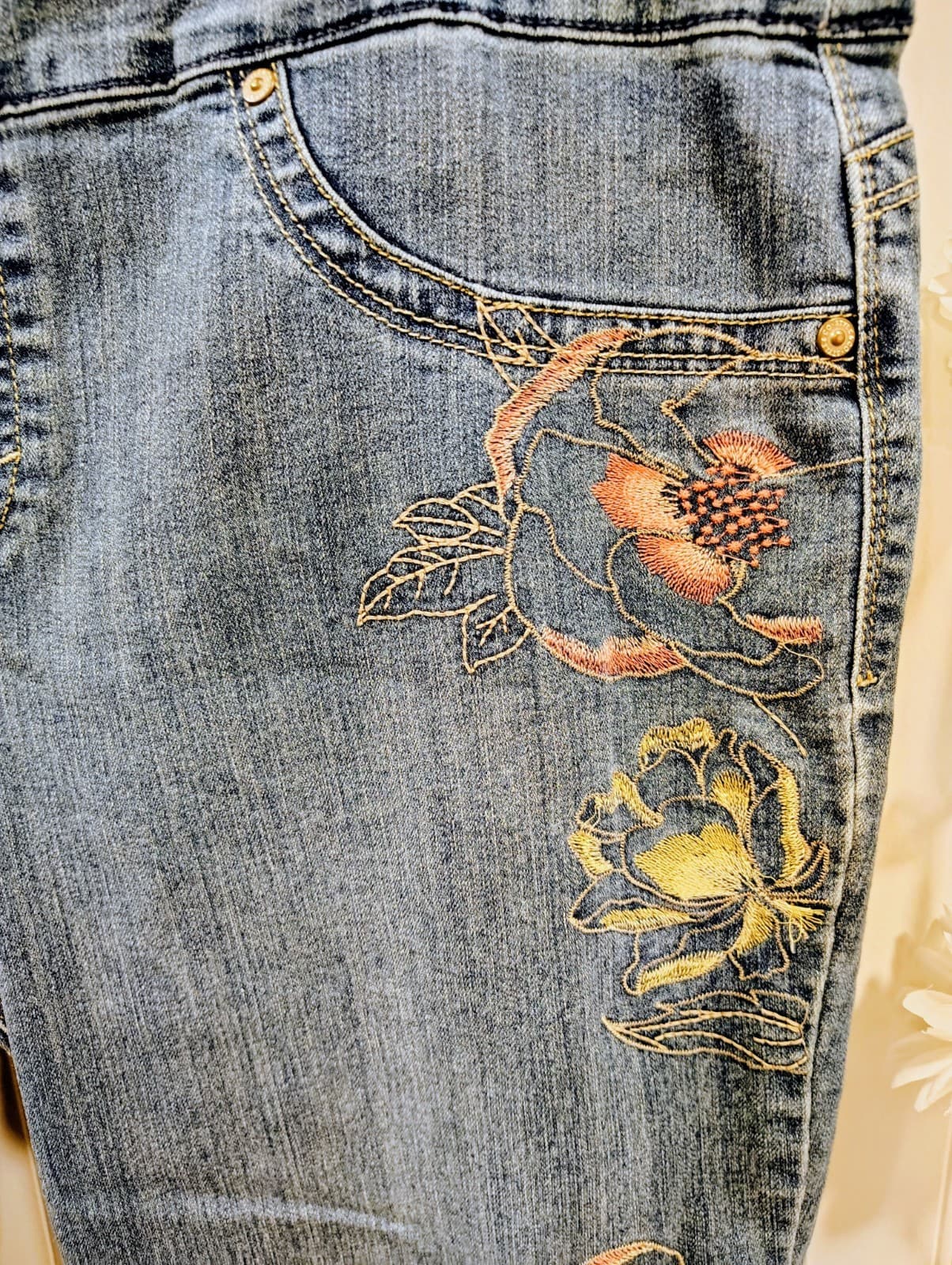 Style & Co Floral Blue Denim Jeans Leggings, Floral Emroidery, Women's XL - Thumbnail 3
