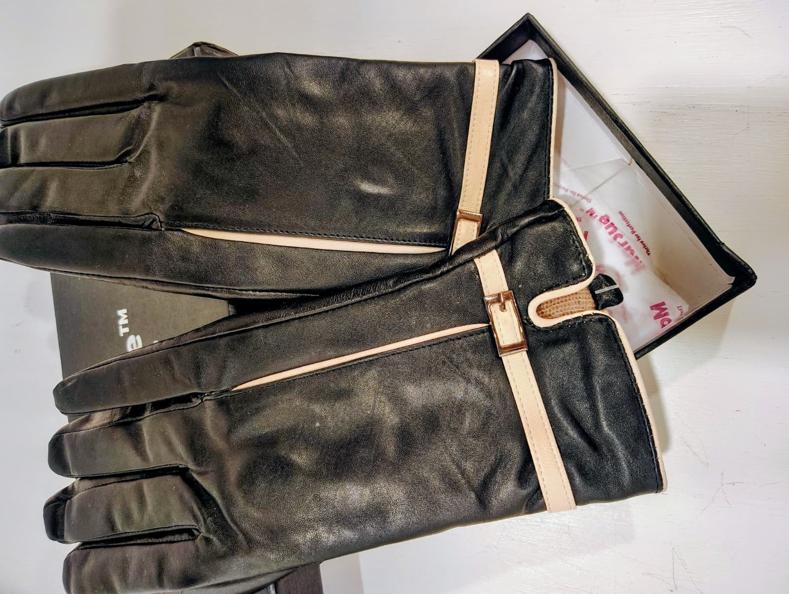 NIB Marsue Touchscreen Lambskin Leather Gloves, Cashmere Lining, Size Large NWT