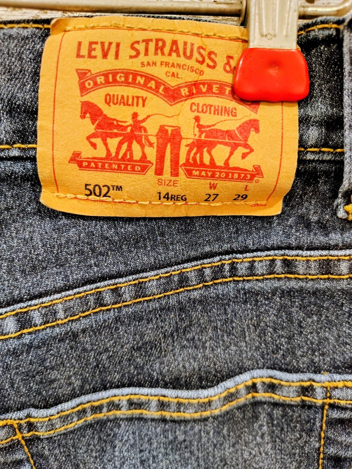 Levi's 502 Taper Jeans, Boys Size 14, 27x29 Blue Denim - Thumbnail 3