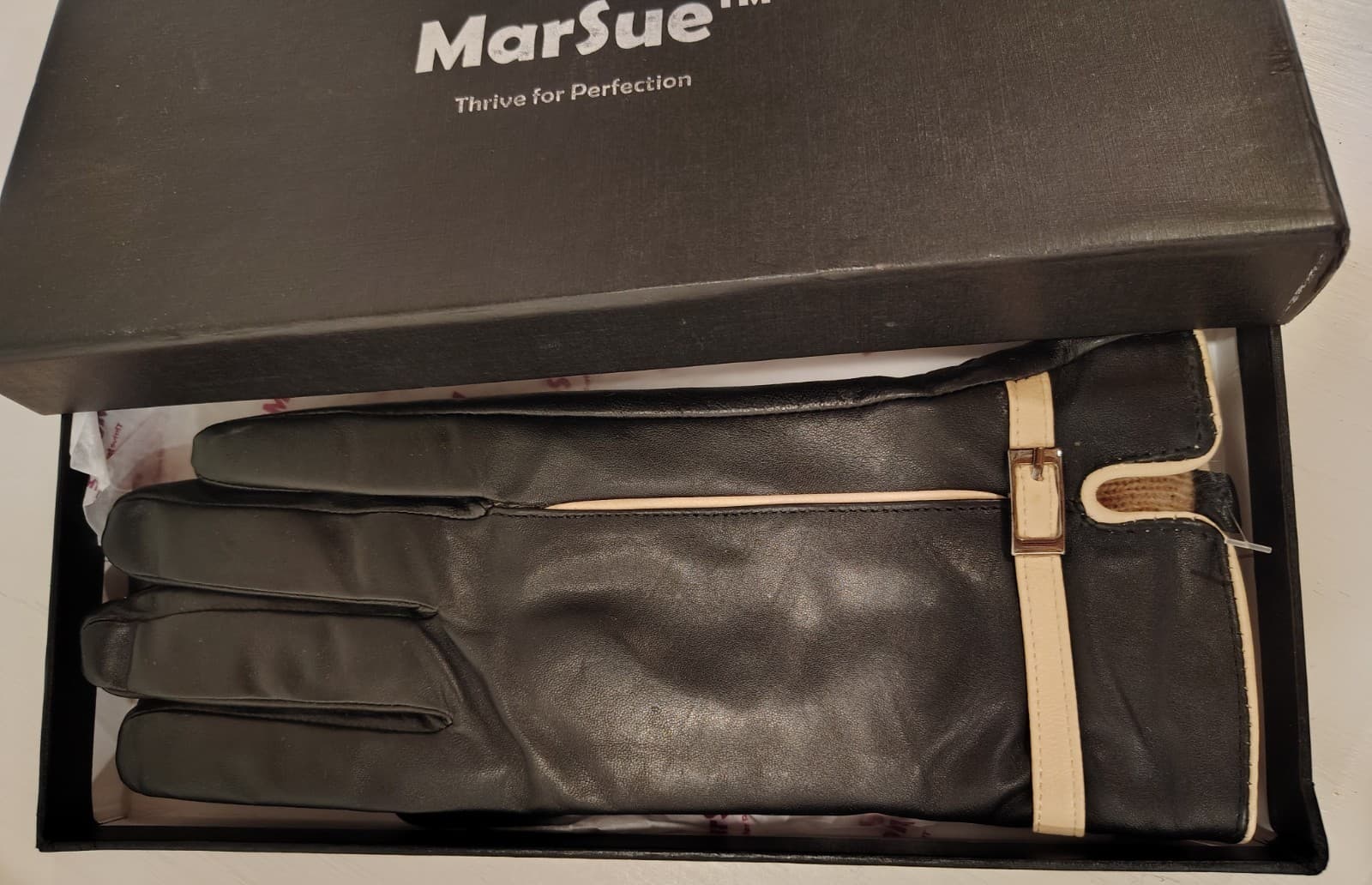 NIB Marsue Touchscreen Lambskin Leather Gloves, Cashmere Lining, Size Large NWT - Thumbnail 2