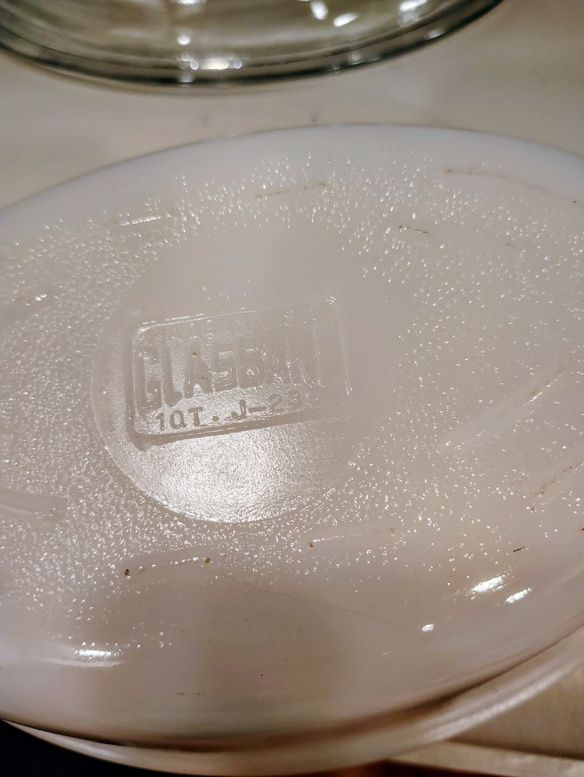 Vintage Glasbake Casserole Dish w/ Lid, 1 QT, Milk Glass - Thumbnail 8