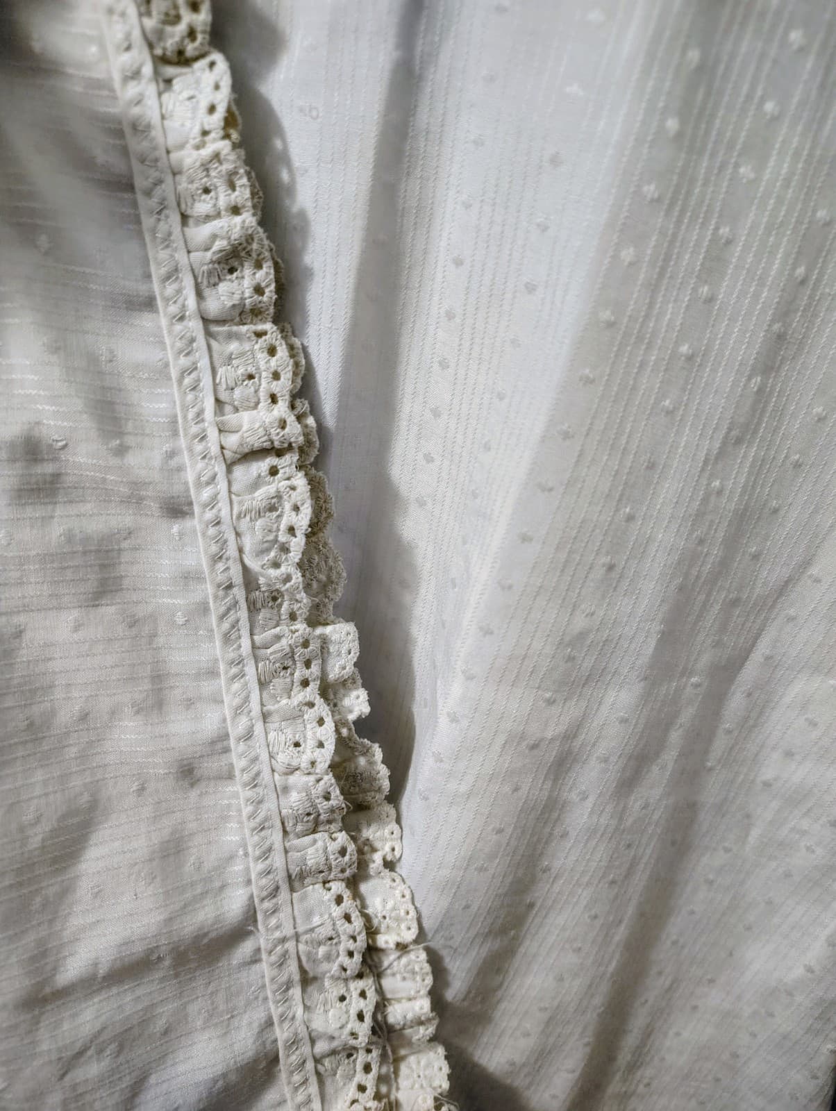 Homemade AMISH Toddler Girl Linen Nightgown - Thumbnail 5