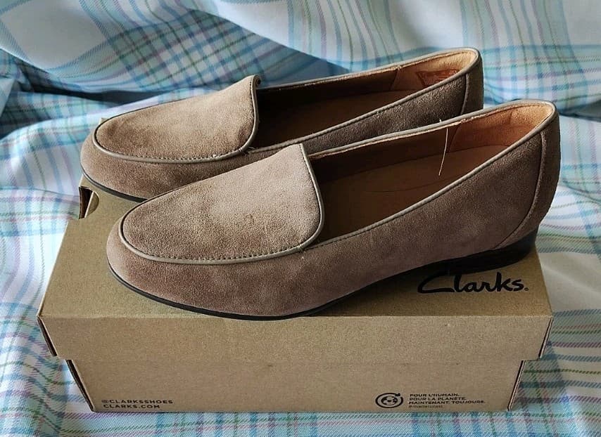 NIB Clarks Unstructured Beige Leather Shoes - Thumbnail 3