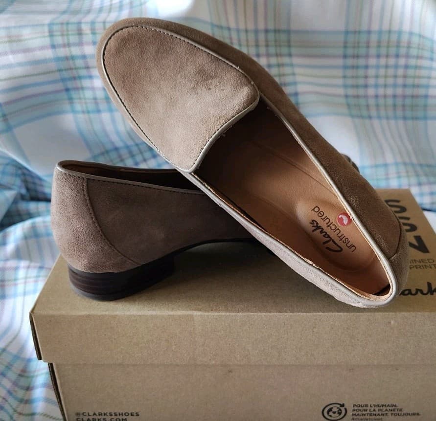 NIB Clarks Unstructured Beige Leather Shoes - Thumbnail 9