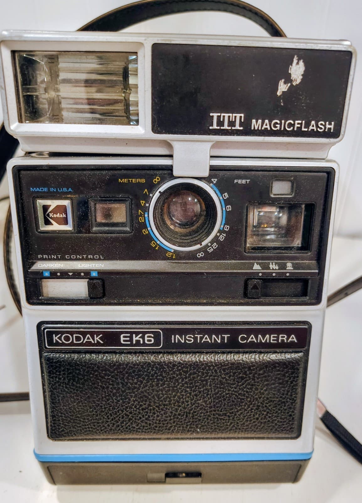 Vintage 1970's Kodak EK6 Instant Camera