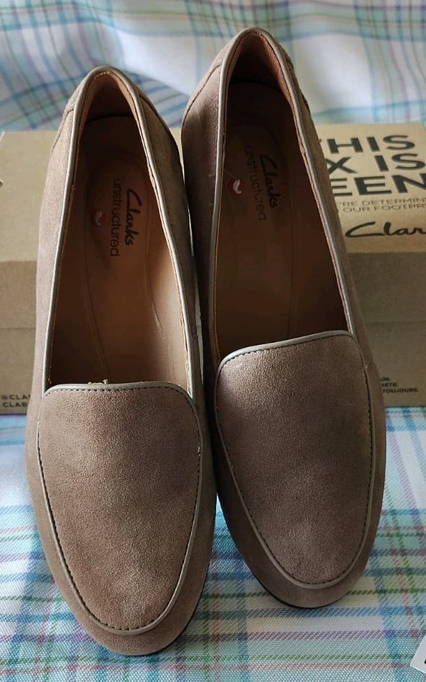 NIB Clarks Unstructured Beige Leather Shoes - Thumbnail 5