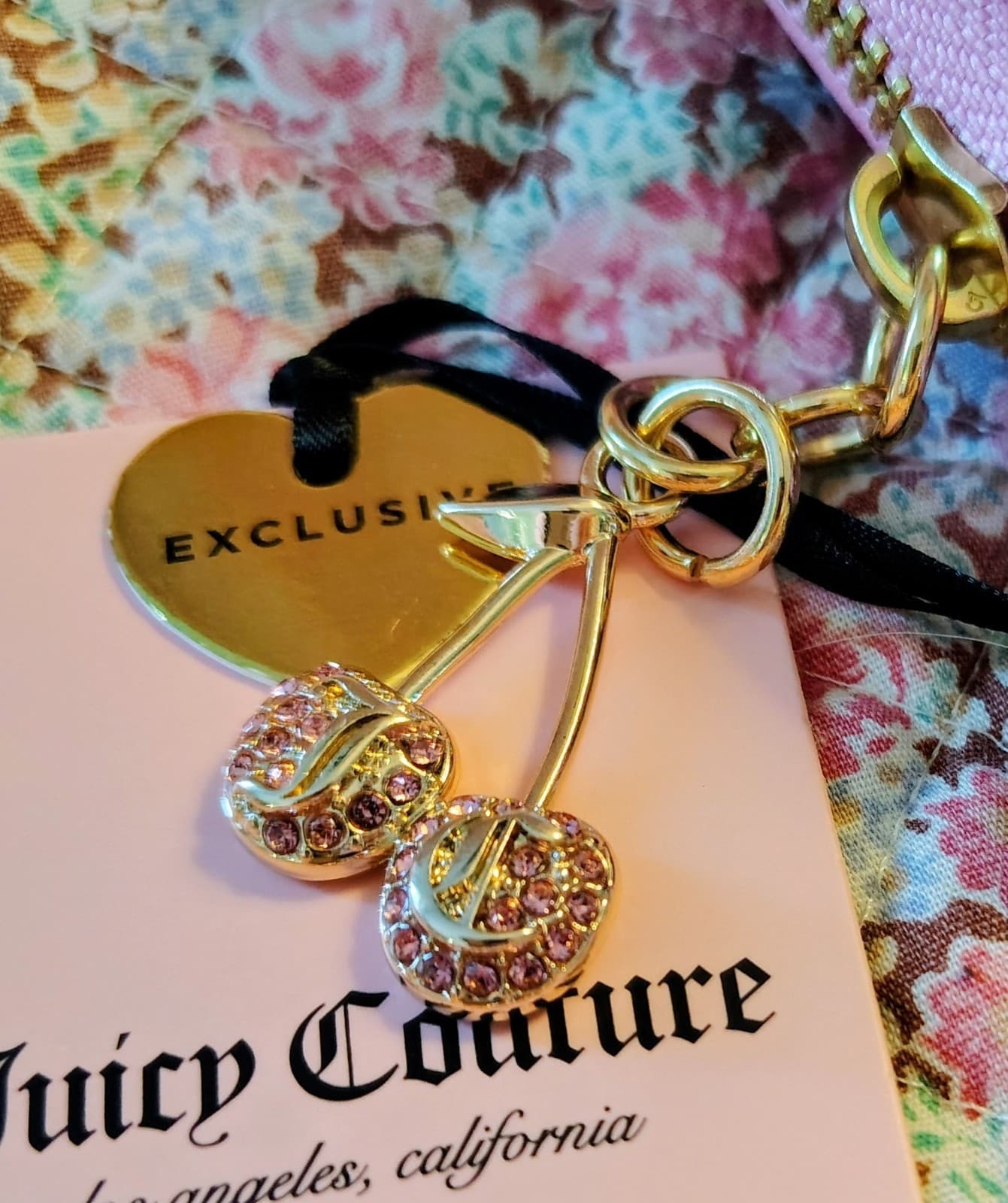 Juicy Couture Exclusive pink cherry blossom wallet Wristlet NWT - Thumbnail 2
