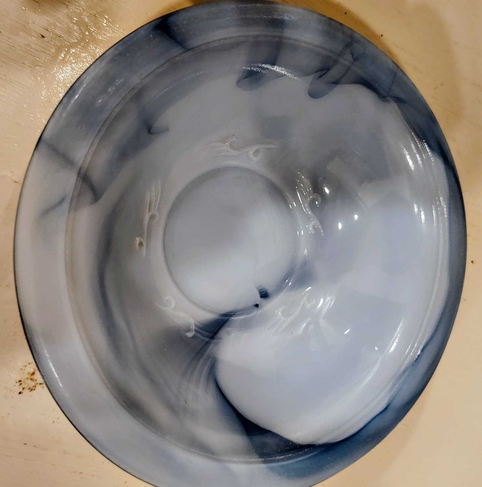 Vintage 1978 Avon Victoriana decanter BLUE SLAG MILK GLASS, pitcher & bowl - Thumbnail 6