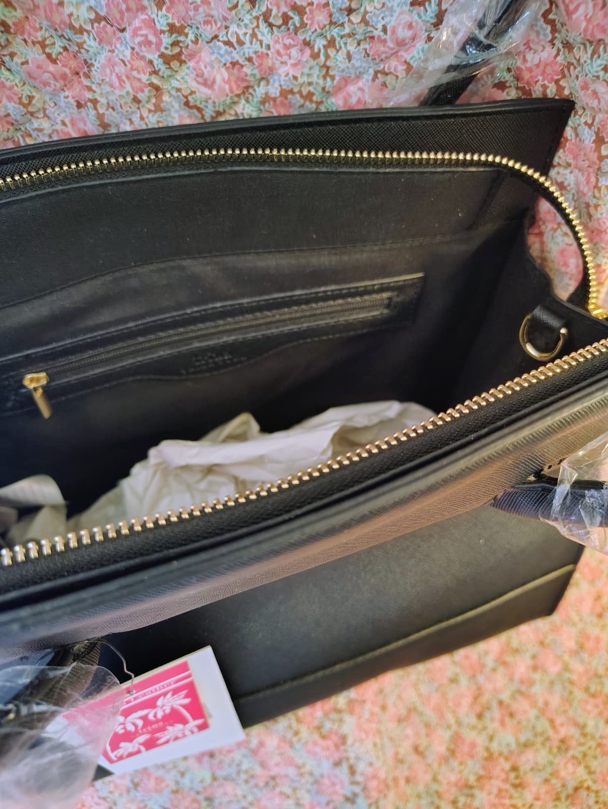 Trina Turk Black Vegan Leather Tote Bag, Crossbody, NWT $148 - Thumbnail 6