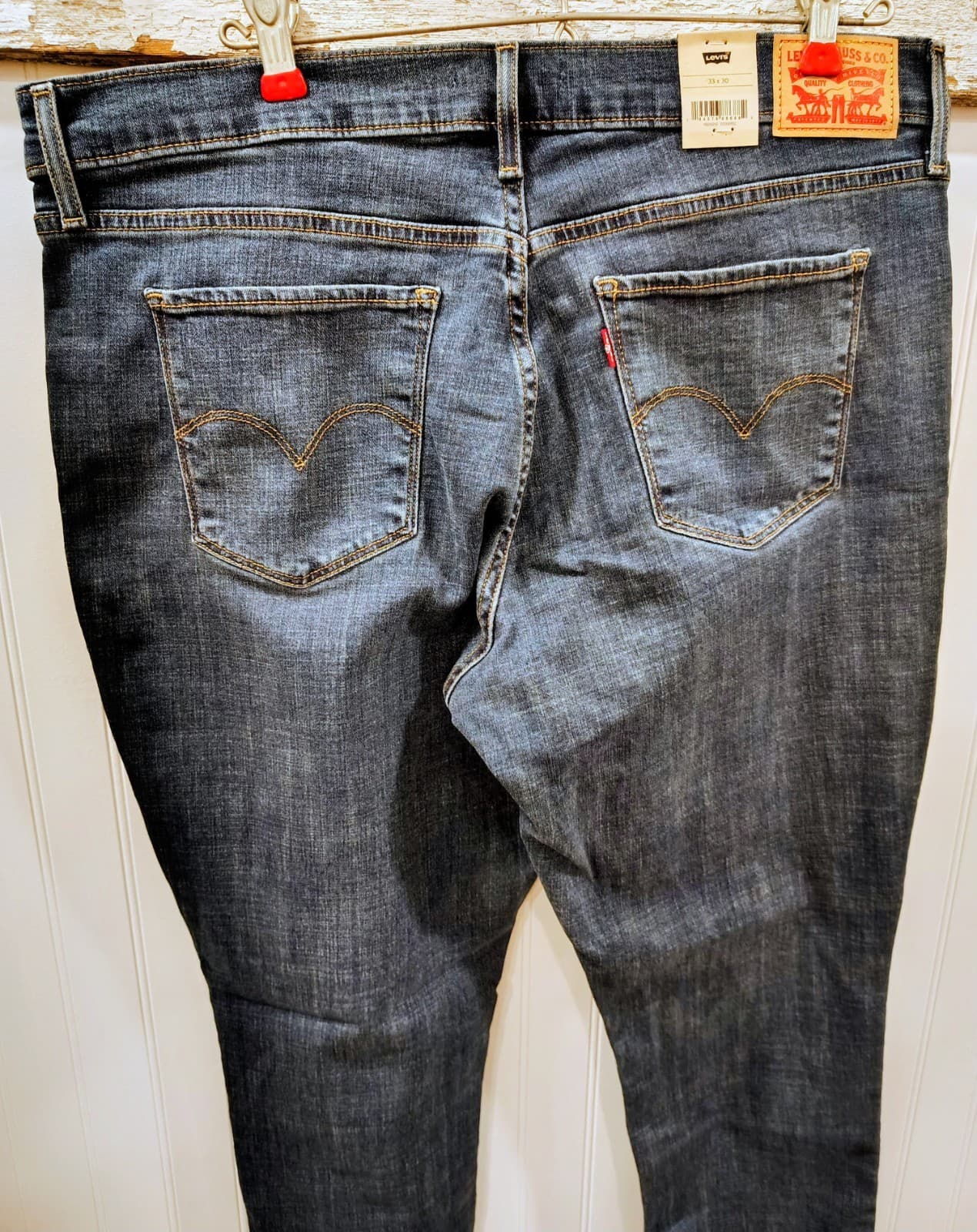 NWT Levi's Women's 311 Shaping Skinny Jeans, 33x30, MSRP $74.95 - Thumbnail 4