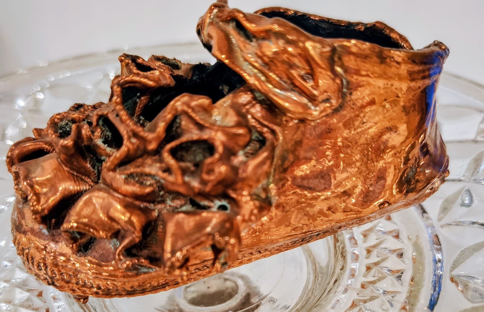Vintage 1930-1940 Copper Plated Ruffled Baby Shoe - Thumbnail 7