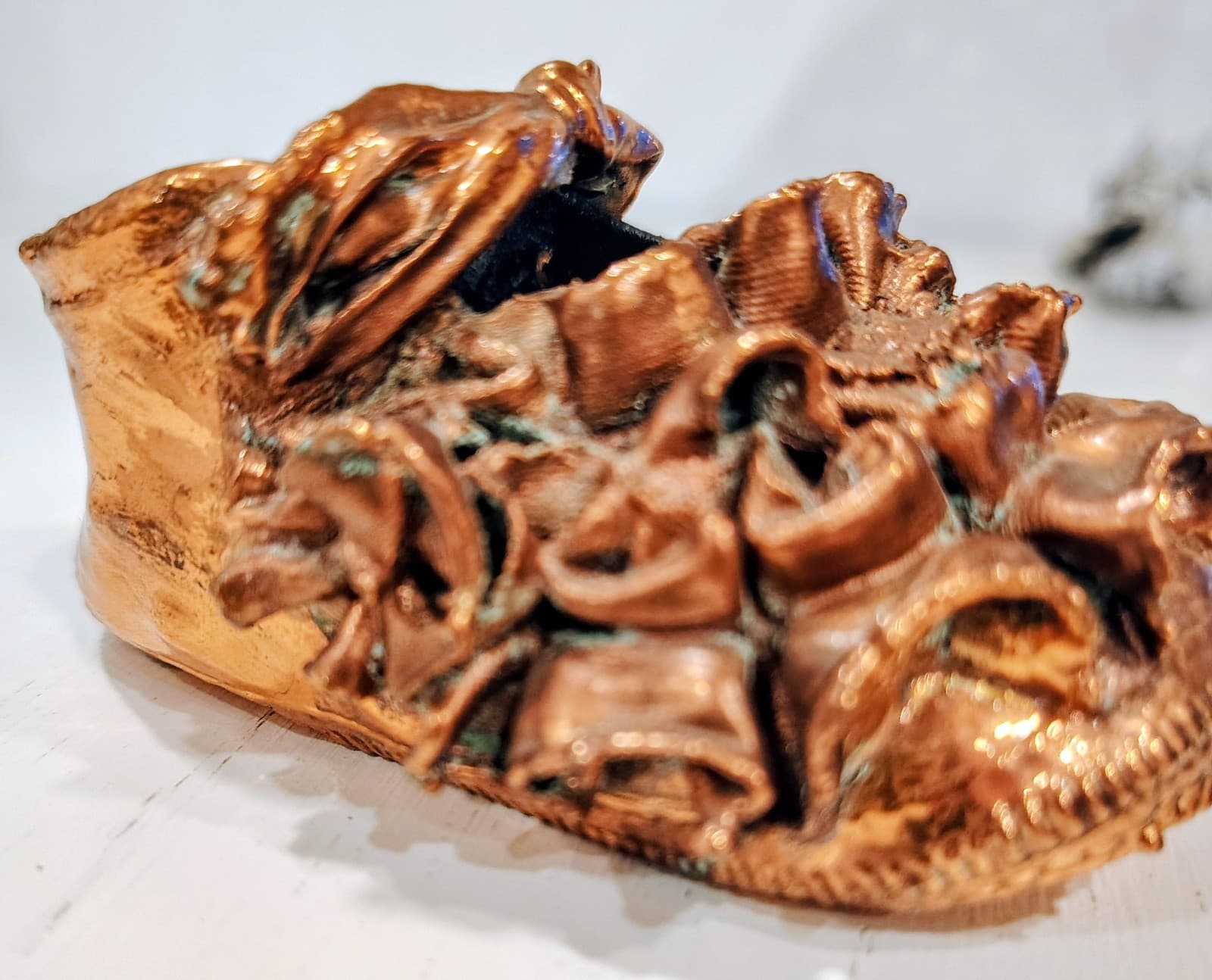 Vintage 1930-1940 Copper Plated Ruffled Baby Shoe - Thumbnail 11