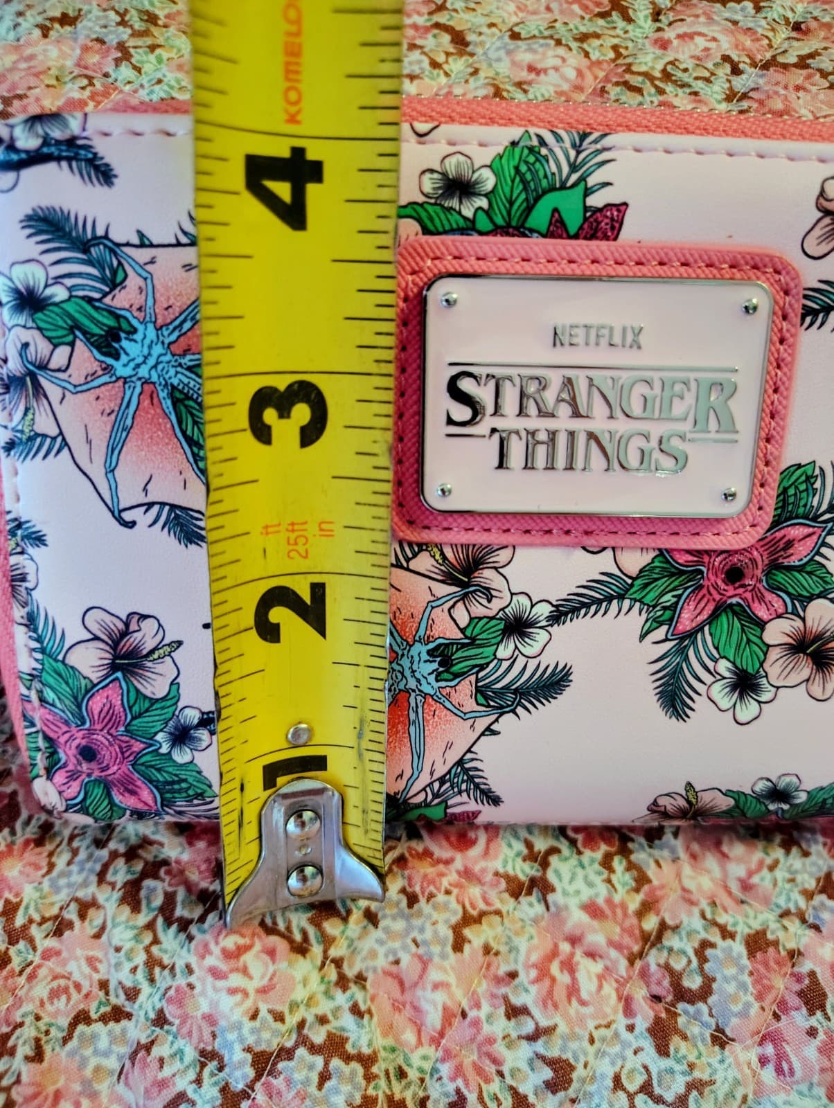 NWOT Loungefly Stranger Things Creatures Zip Wallet - Thumbnail 16