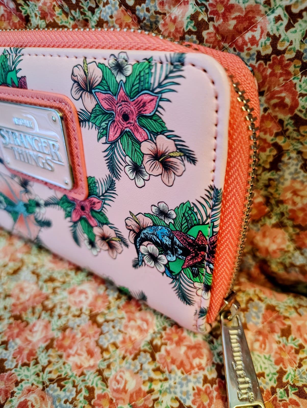 NWOT Loungefly Stranger Things Creatures Zip Wallet - Thumbnail 5