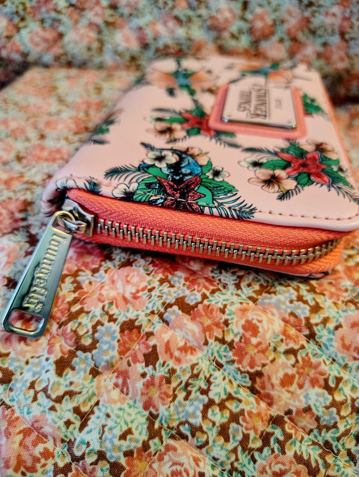 NWOT Loungefly Stranger Things Creatures Zip Wallet - Thumbnail 7
