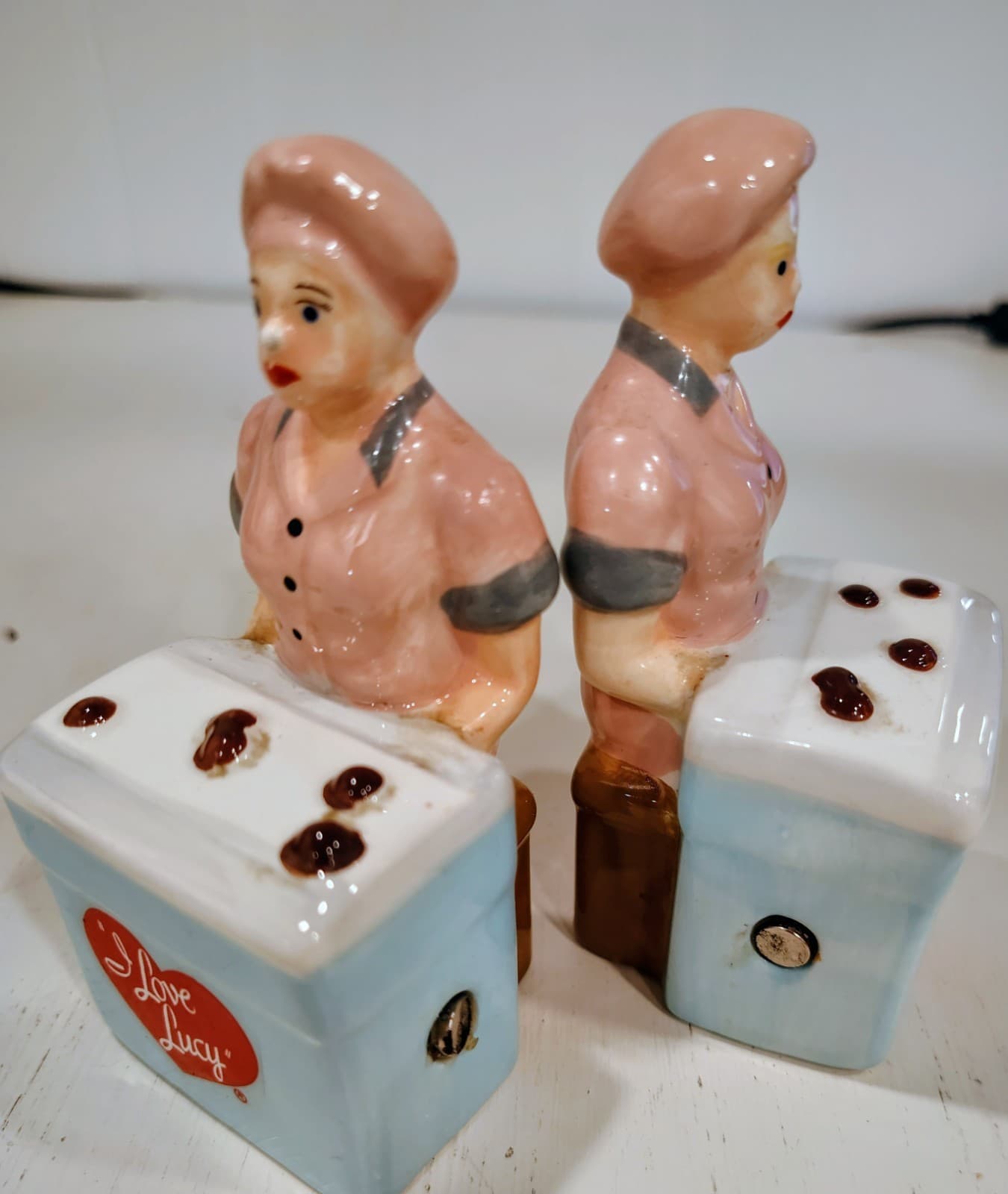 I Love Lucy Chocolate Factory, 1996 Salt And Pepper Shakers - Thumbnail 7