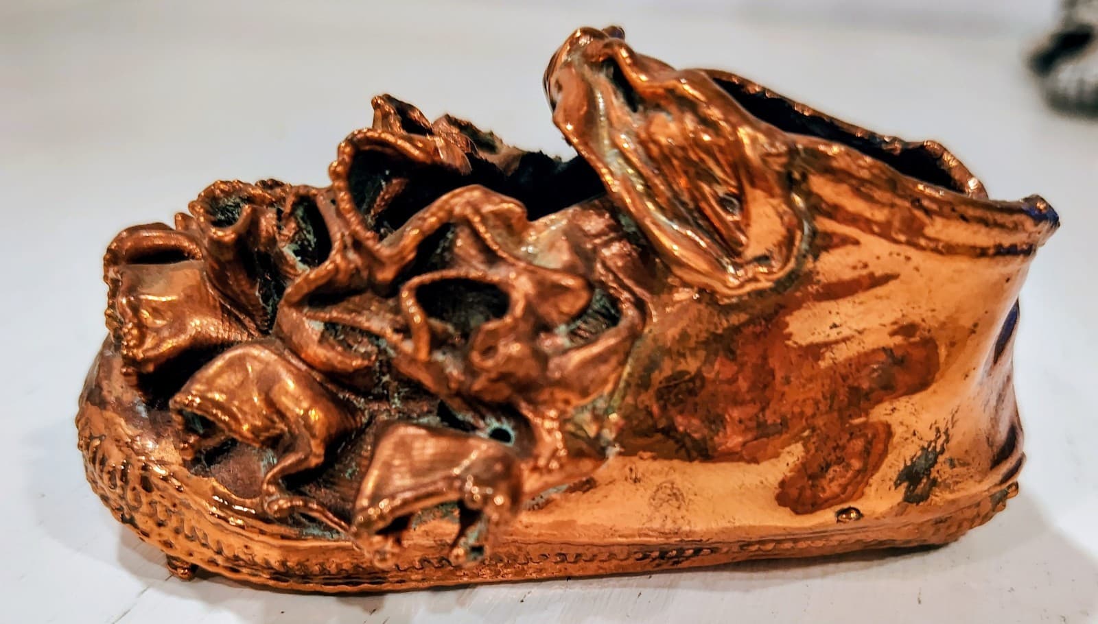 Vintage 1930-1940 Copper Plated Ruffled Baby Shoe - Thumbnail 12