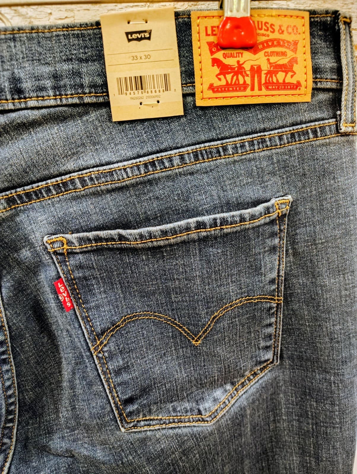 NWT Levi's Women's 311 Shaping Skinny Jeans, 33x30, MSRP $74.95 - Thumbnail 5
