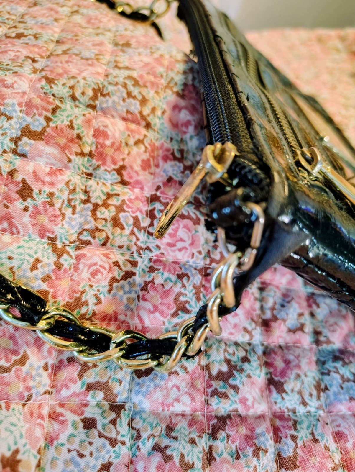 Nicole Miller Black Patent Bag Gold Chain Strap - Thumbnail 14