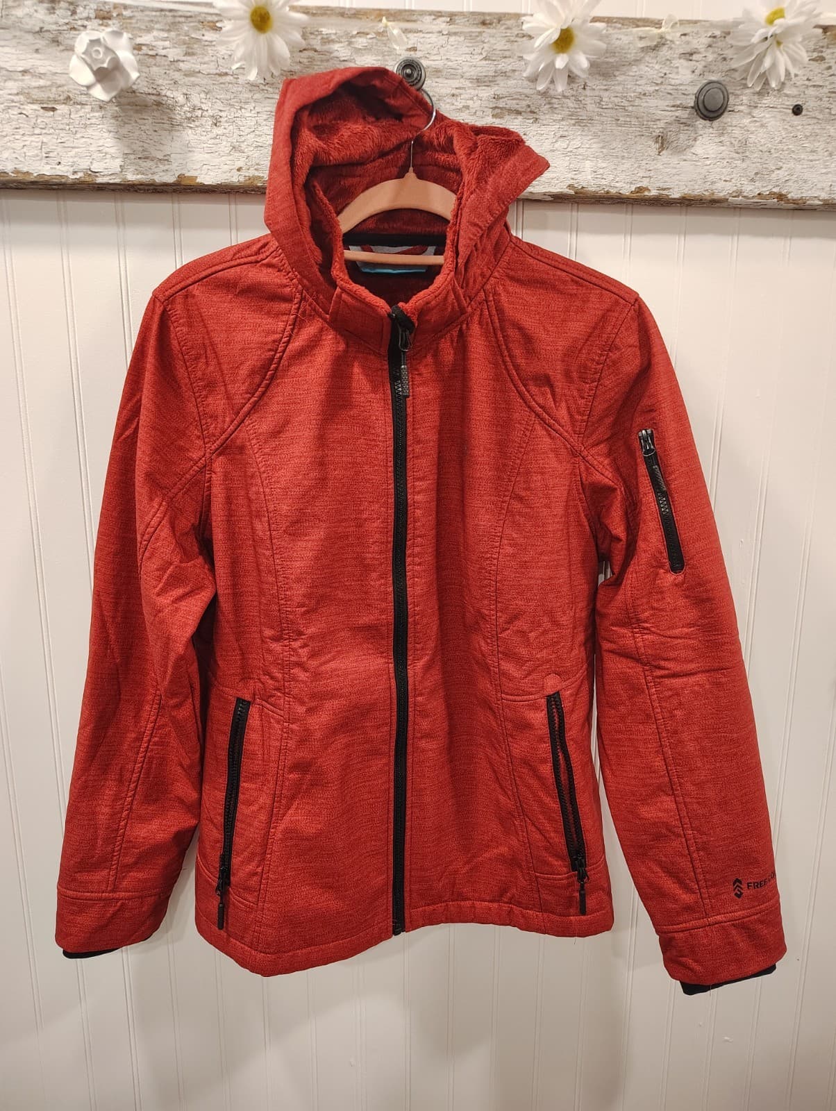 Free Country Women's Hooded Super Softshell Fall Jacket Etched Red EUC Large