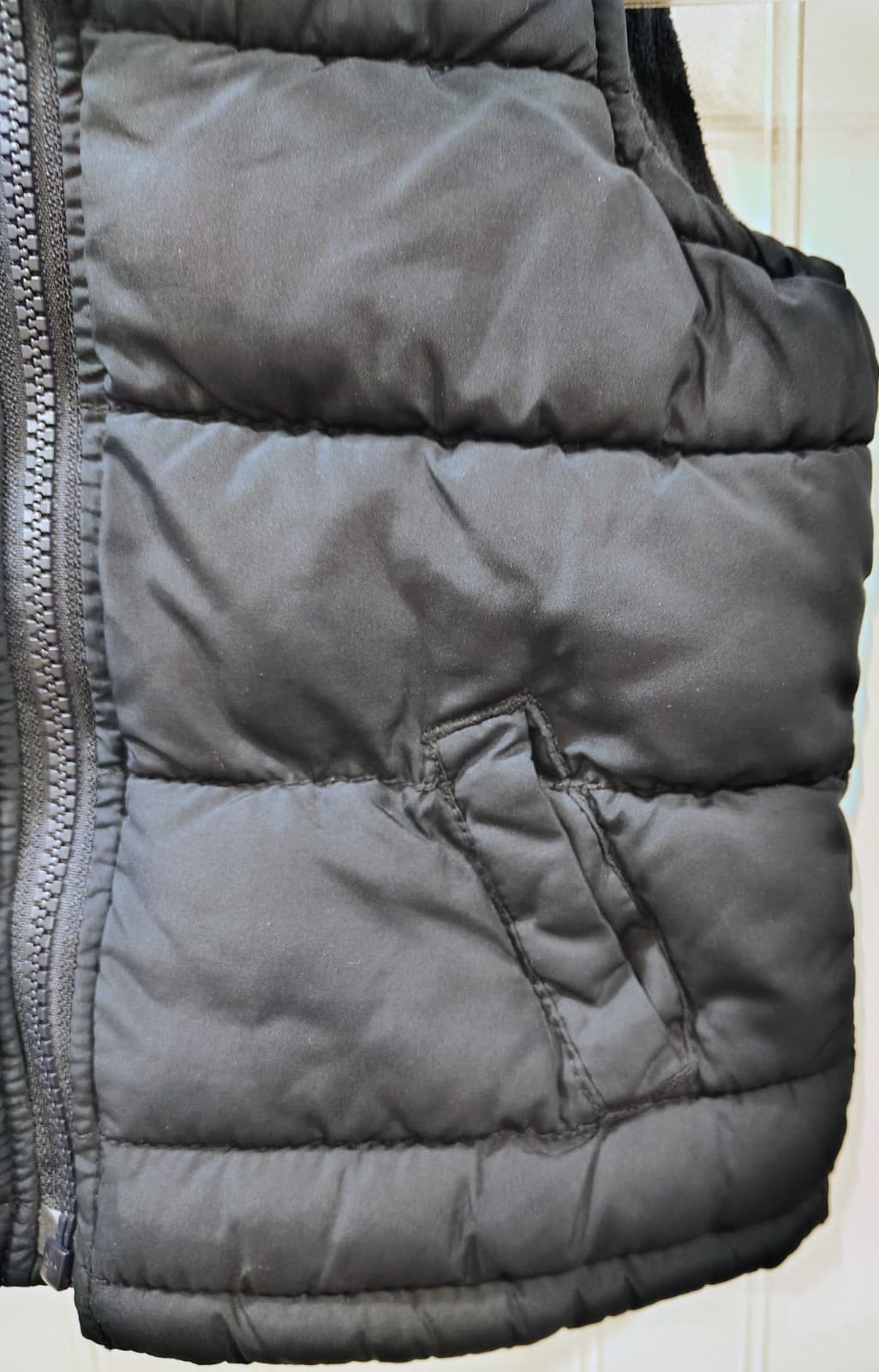 Old Navy Baby Toddler Navy Blue Puffer Vest, Fleece Lined, 12-18 Mo EUC - Thumbnail 3