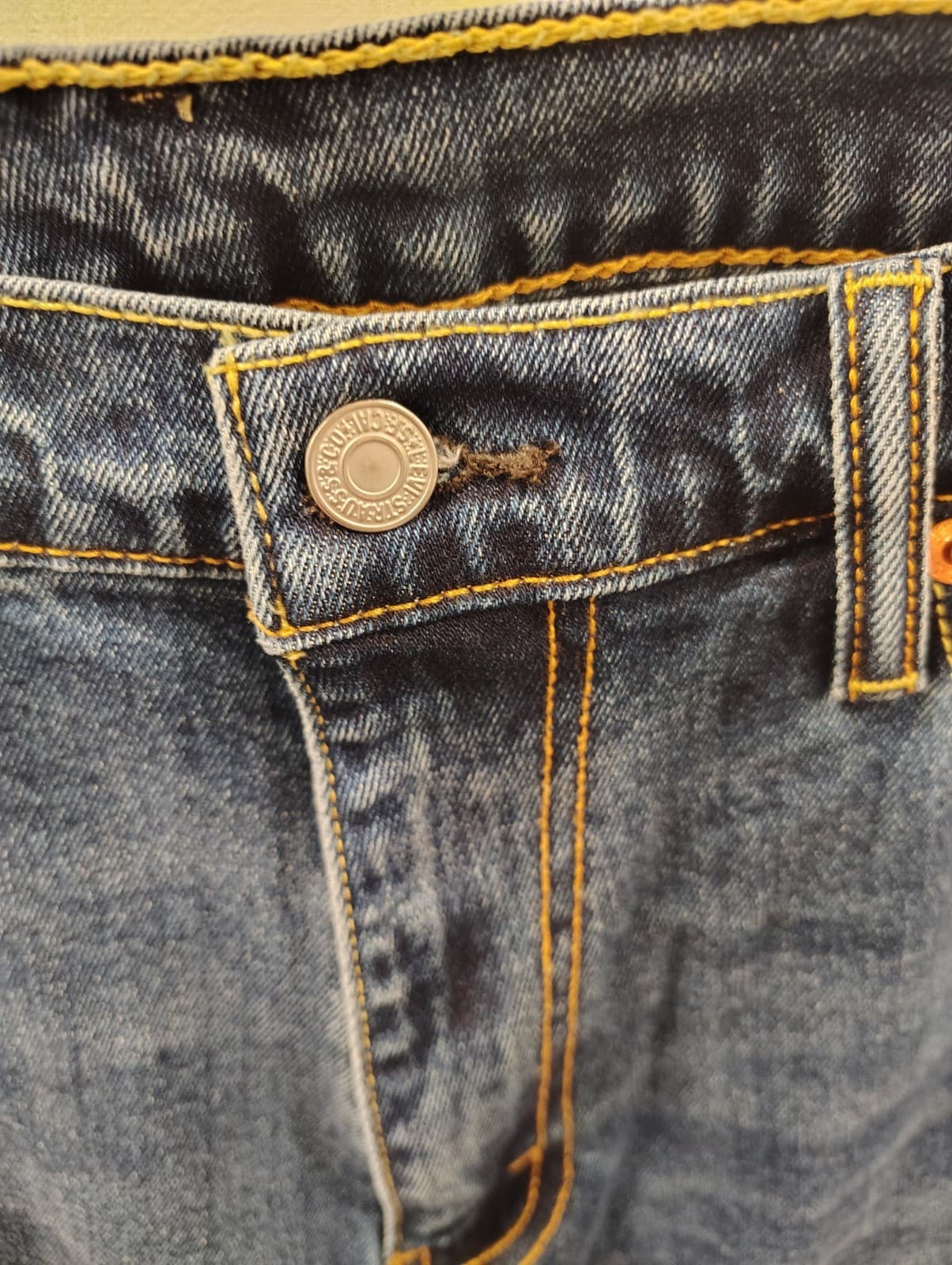 Levi's 559 Relaxed Fit Jeans Men’s 36x34 Blue Denim Distressed Straight Leg EUC - Thumbnail 8