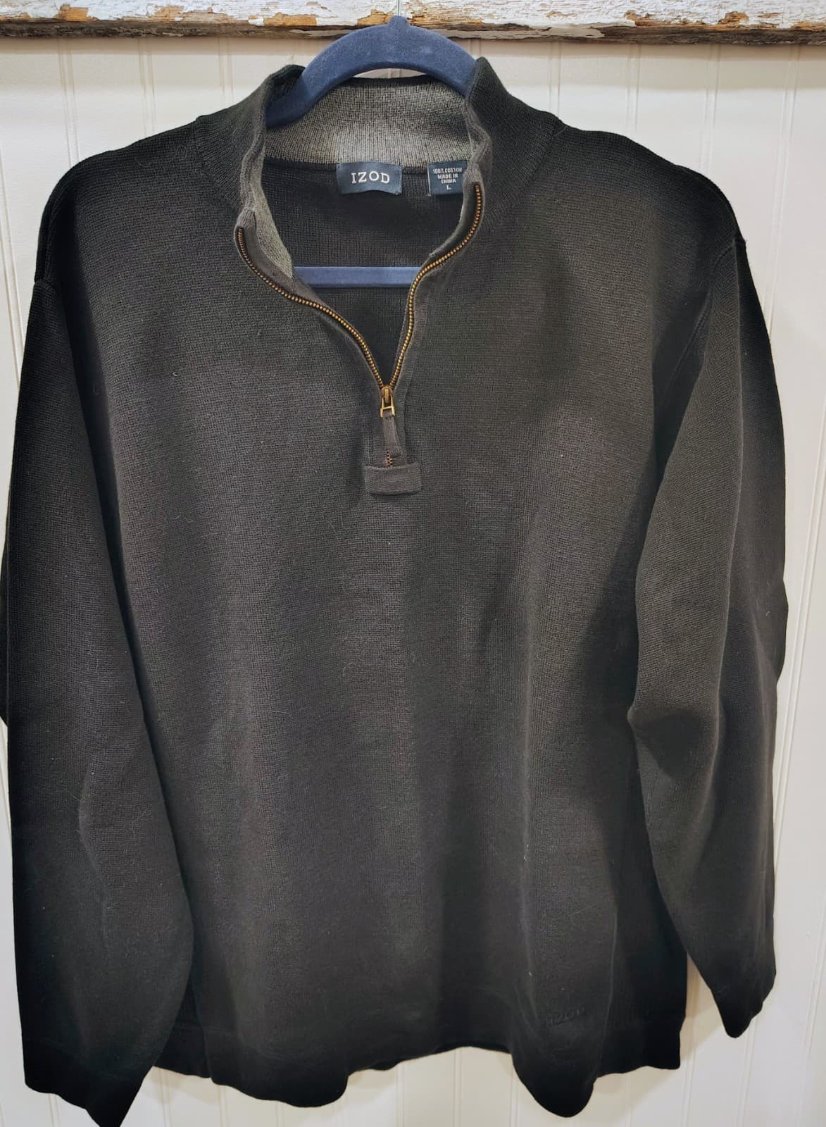 100% Cotton Black IZOD Men’s Quarter Zip Sweater