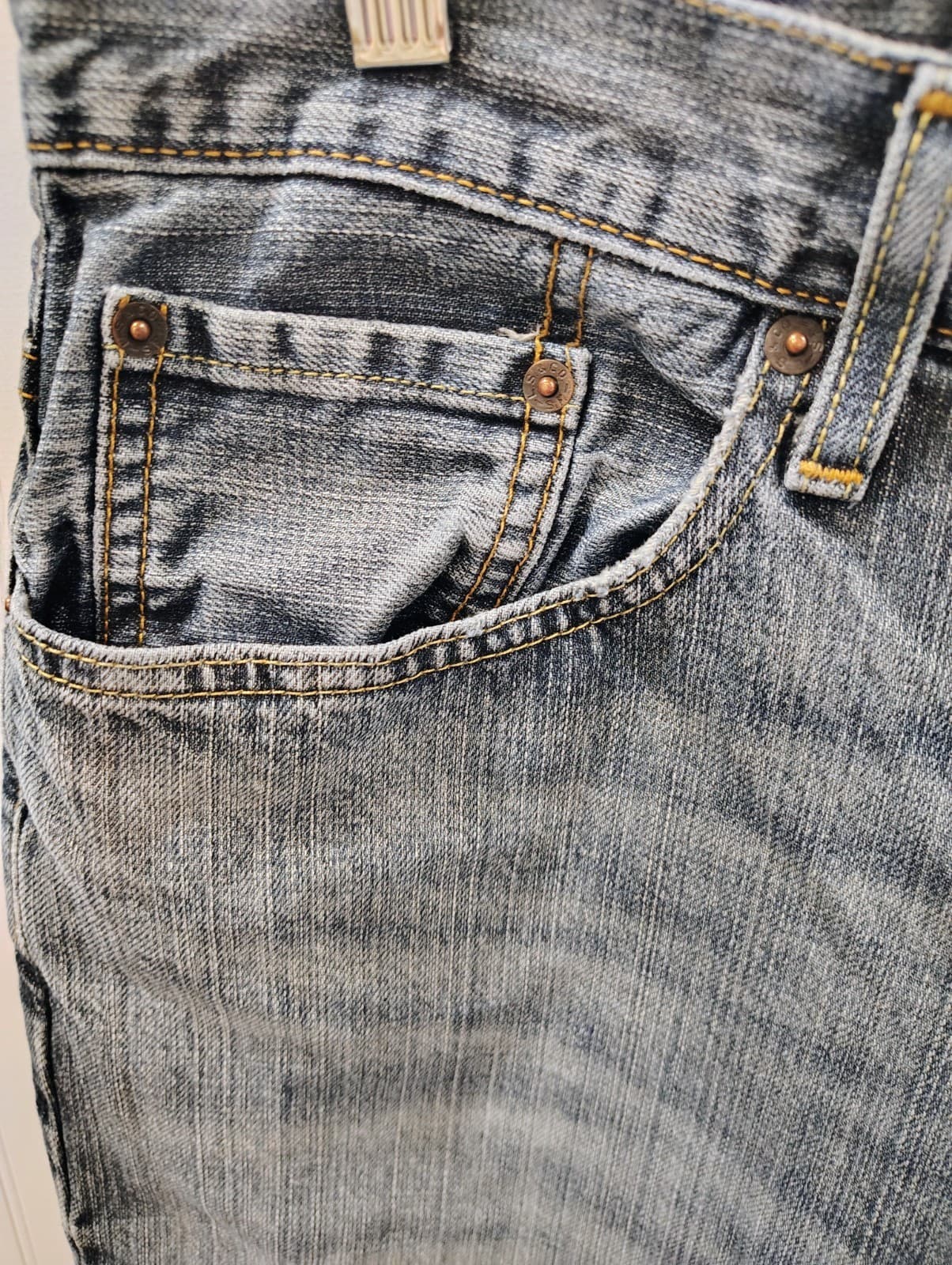 Levi's Relaxed Fit Men's 44x32 GUC - Thumbnail 7