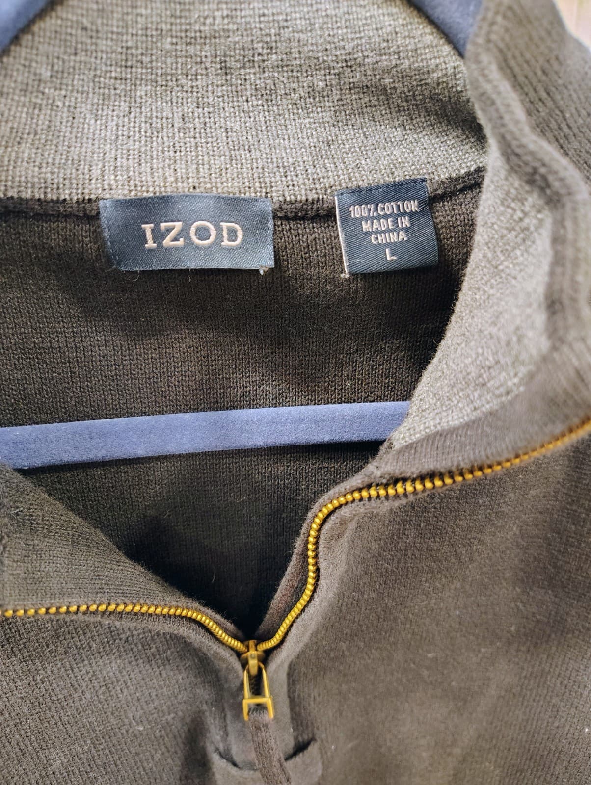 100% Cotton Black IZOD Men’s Quarter Zip Sweater - Thumbnail 2