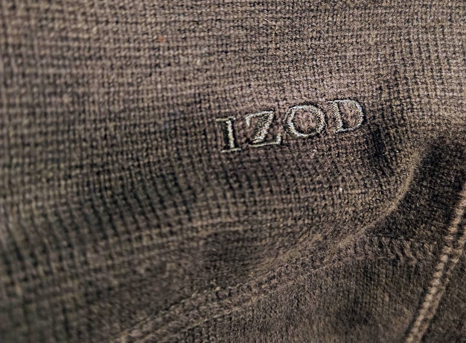 100% Cotton Black IZOD Men’s Quarter Zip Sweater - Thumbnail 8