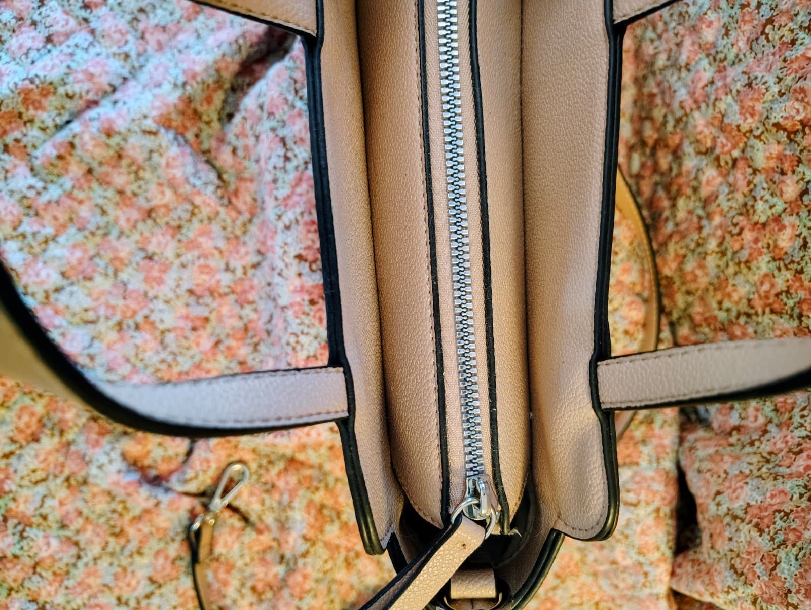 NWOT Nine West Ivory Satchel Top Handle Bag with Bow Accent - Thumbnail 12