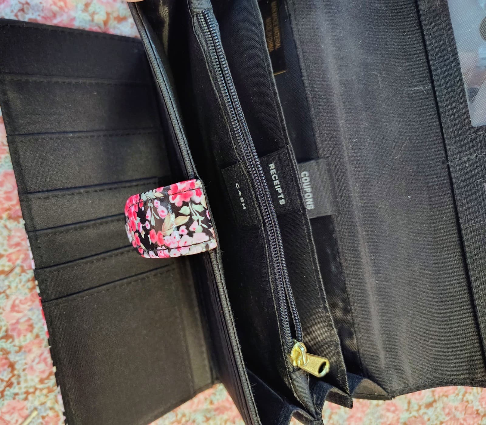NWOT Floral Red Black Organizer Wallet - Thumbnail 8