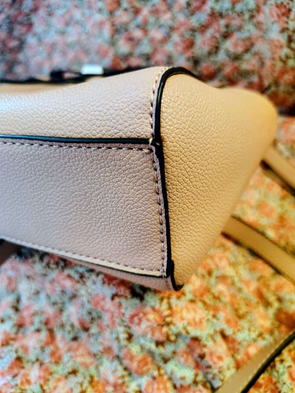 NWOT Nine West Ivory Satchel Top Handle Bag with Bow Accent - Thumbnail 15