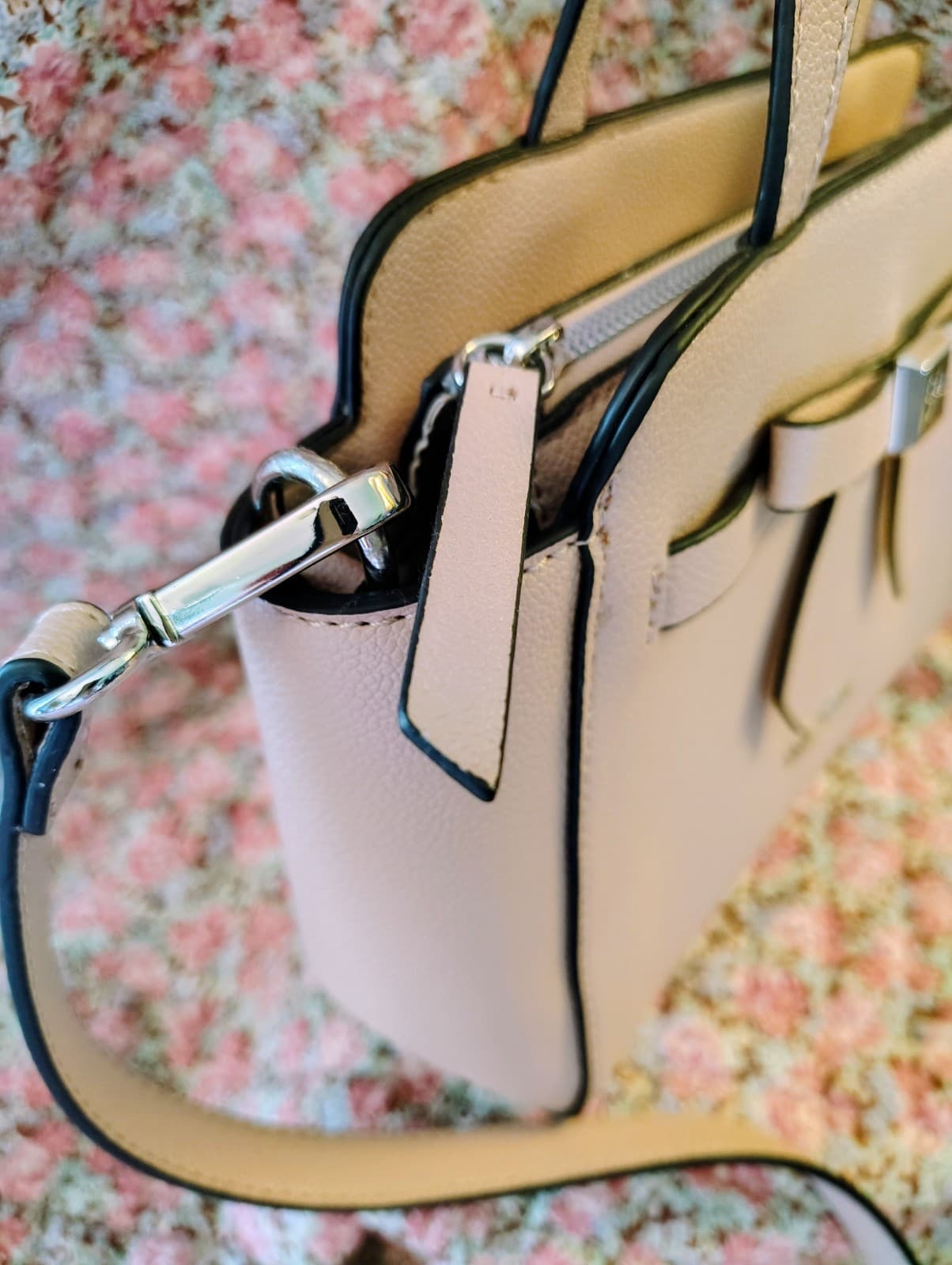 NWOT Nine West Ivory Satchel Top Handle Bag with Bow Accent - Thumbnail 6