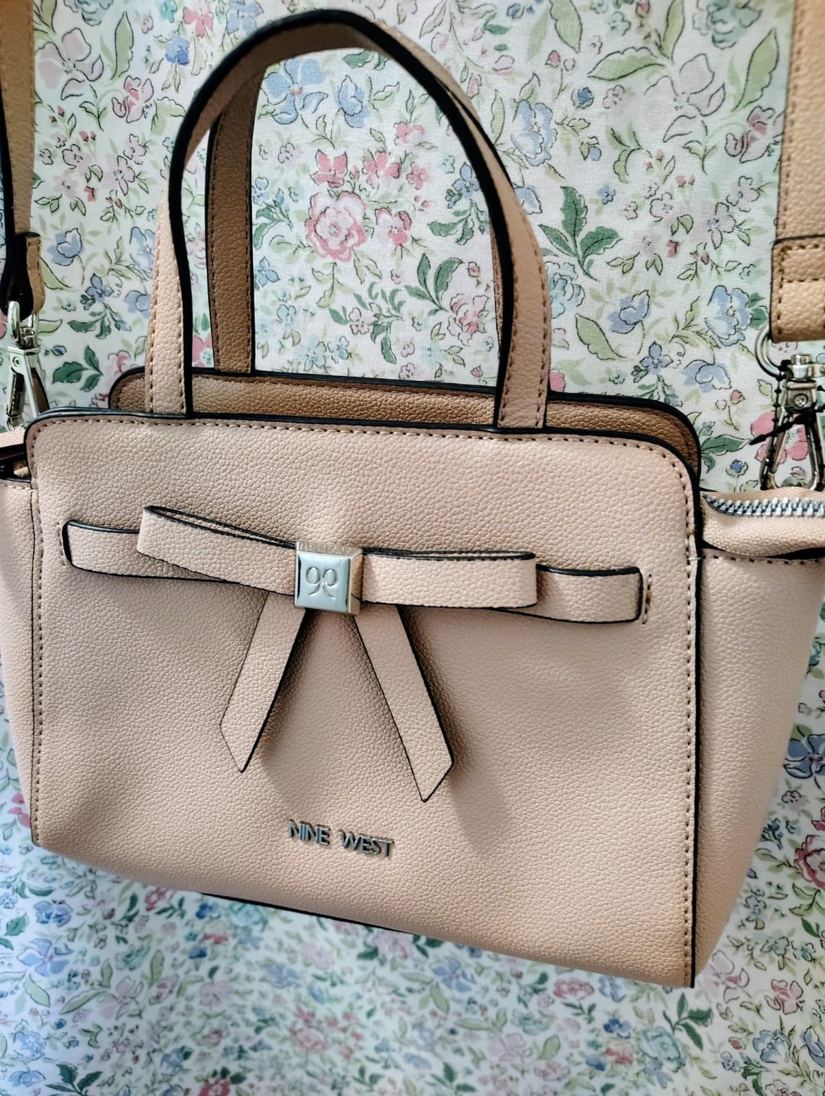 NWOT Nine West Ivory Satchel Top Handle Bag with Bow Accent - Thumbnail 10