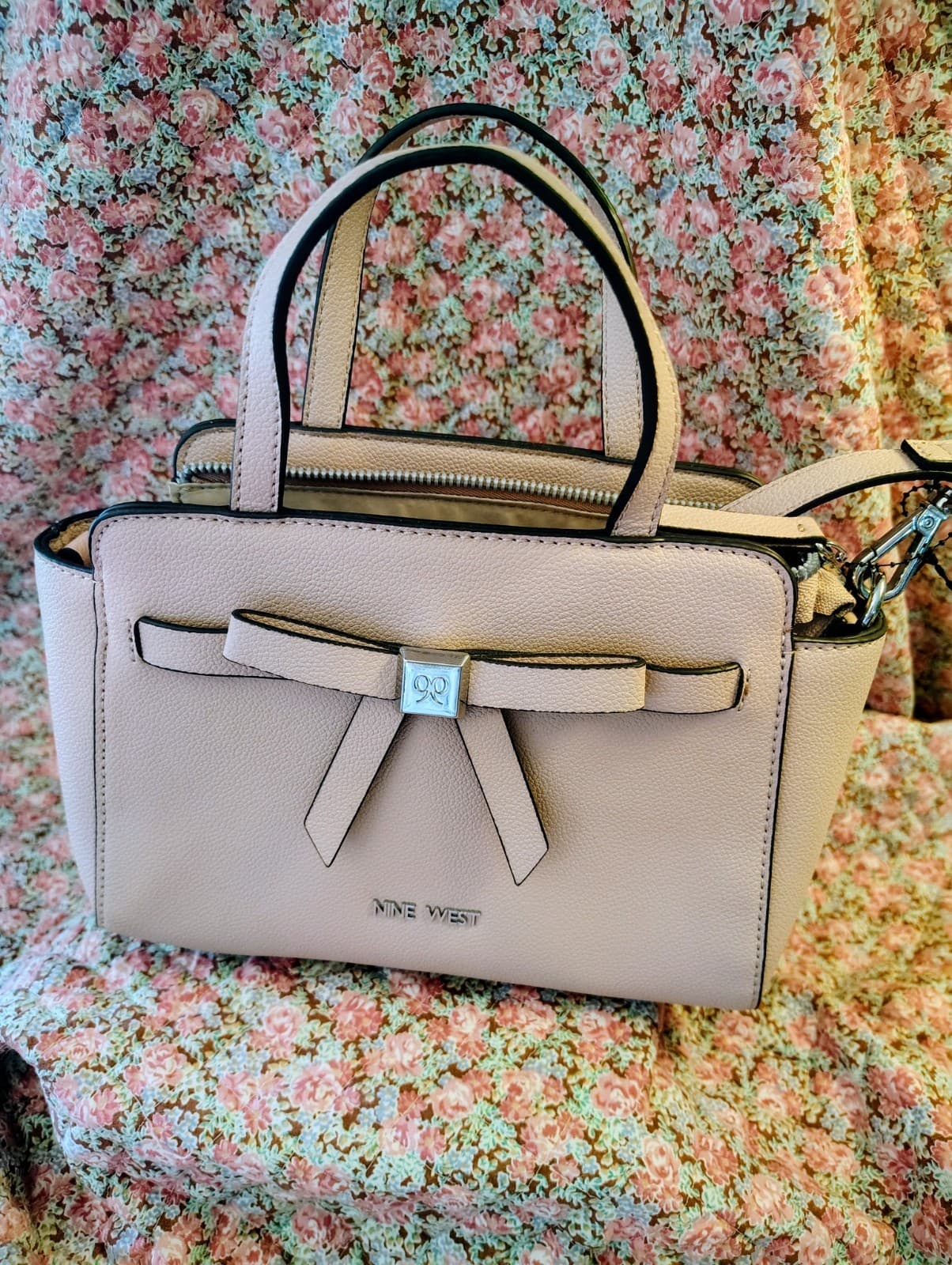 NWOT Nine West Ivory Satchel Top Handle Bag with Bow Accent - Thumbnail 18