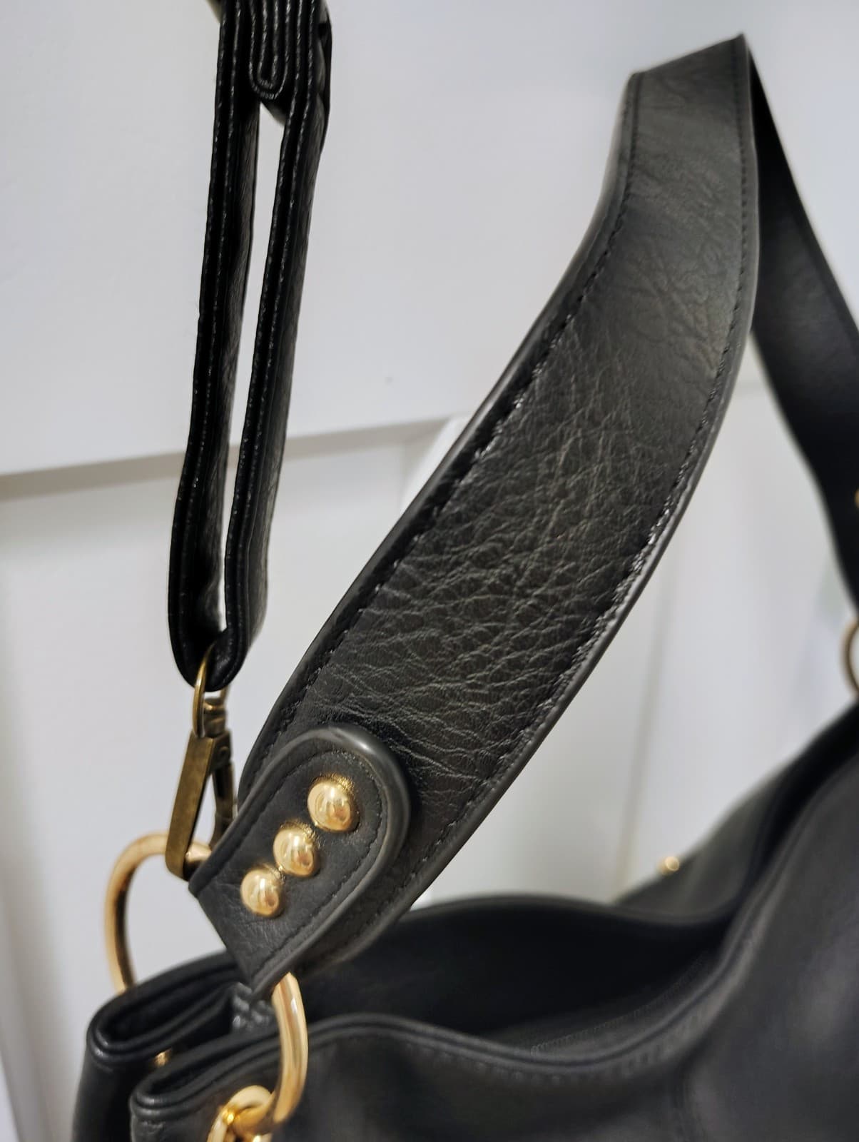 Montana West Select Black Vegan Leather Hobo Shoulder Bag - Thumbnail 3