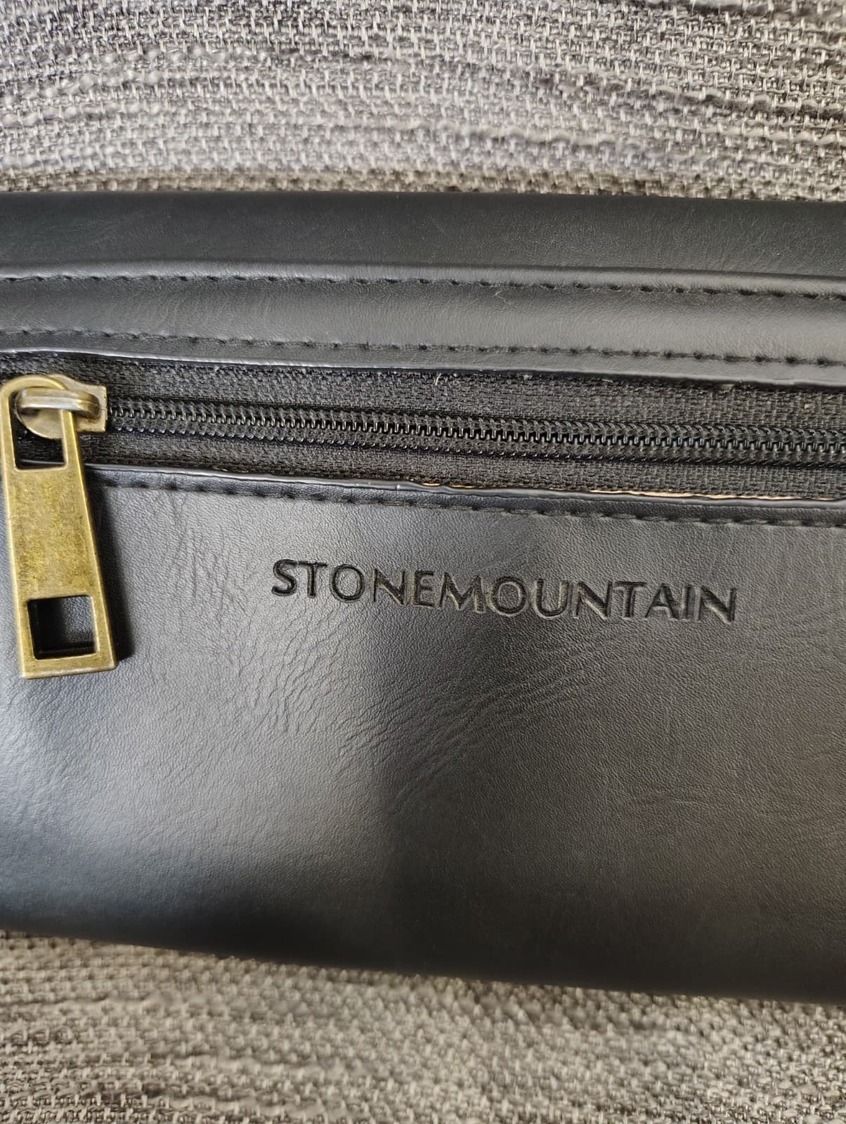 Stone Mountain Black Leather Wallet - Thumbnail 4