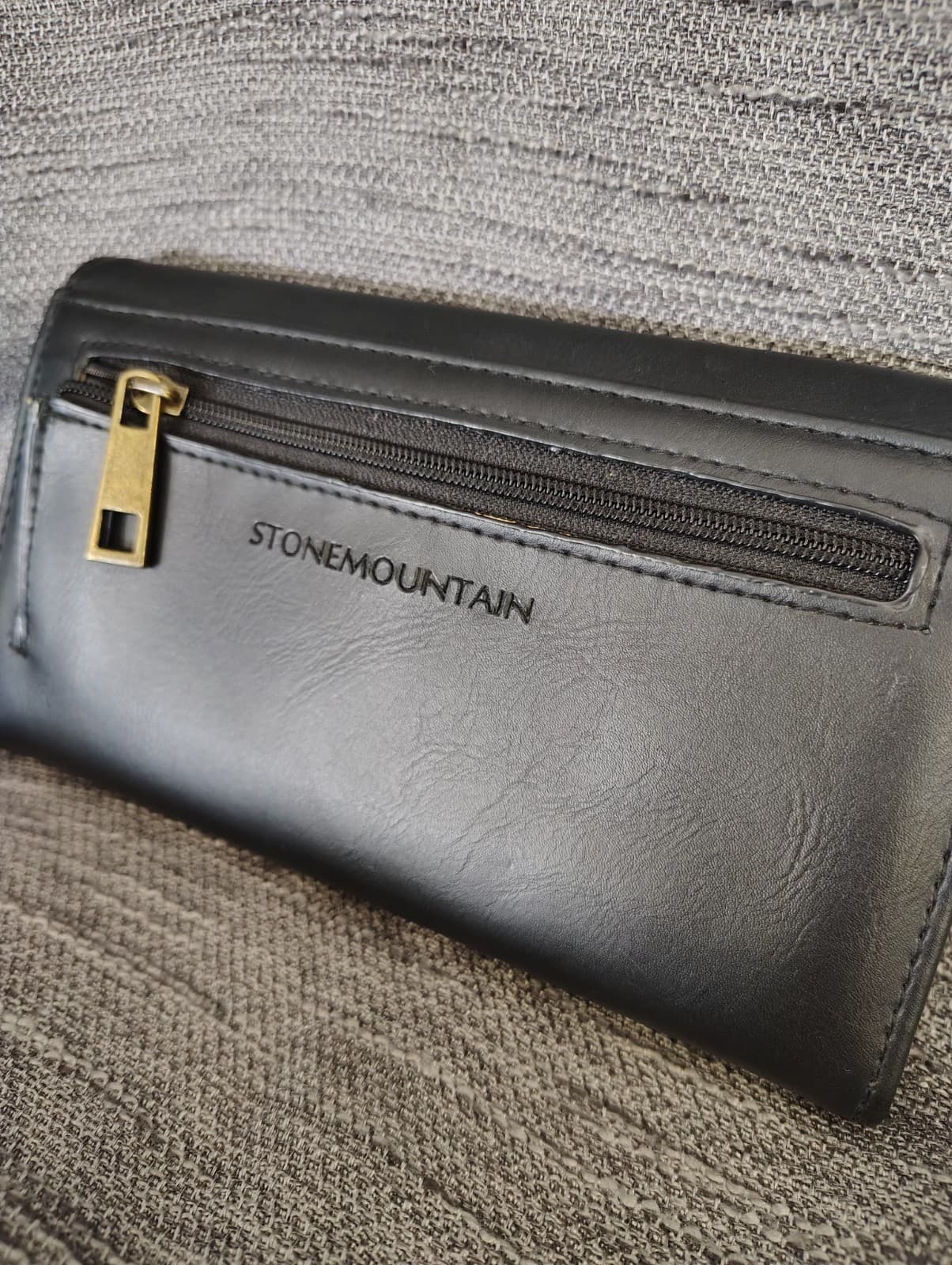 Stone Mountain Black Leather Wallet - Thumbnail 3