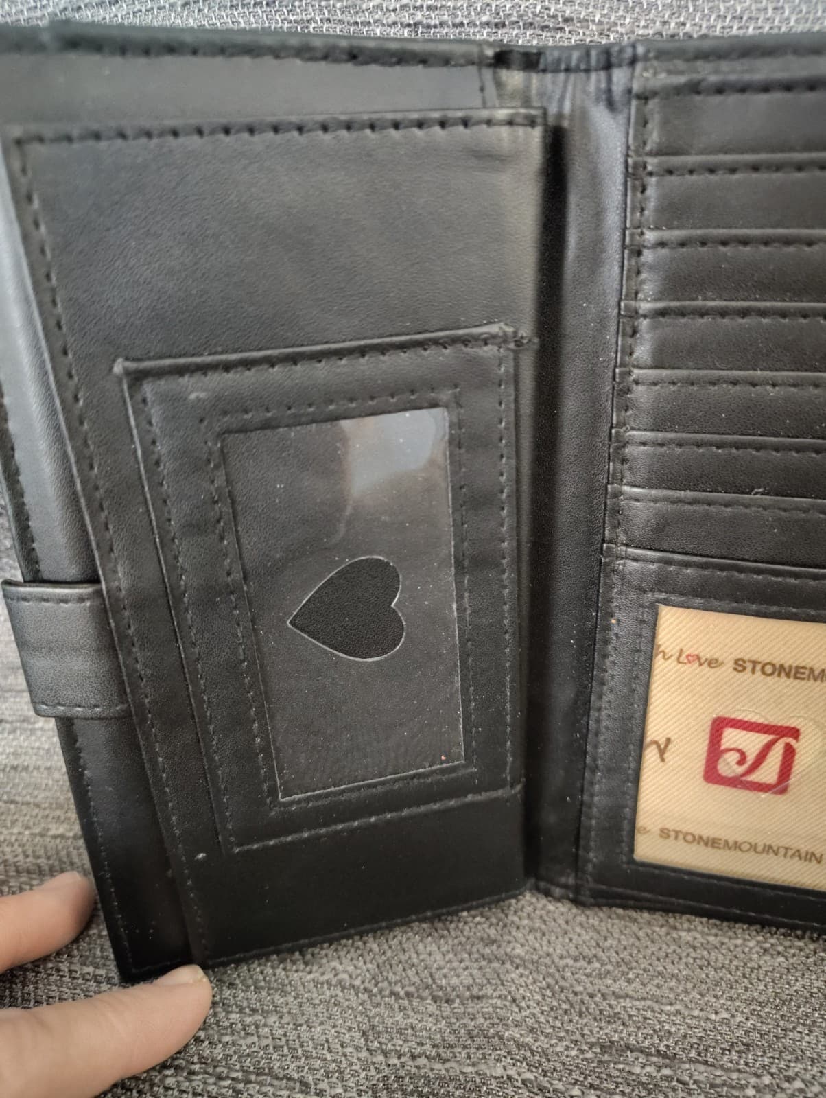 Stone Mountain Black Leather Wallet - Thumbnail 6