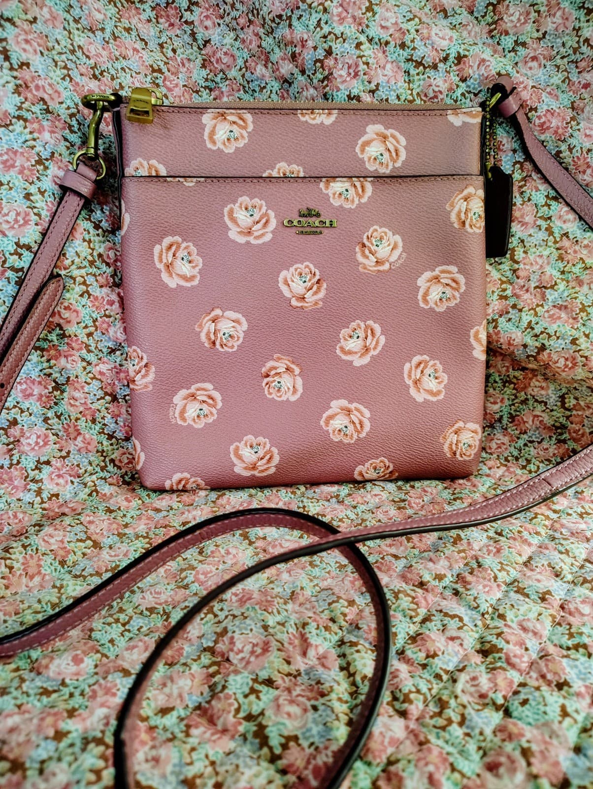 NWOT Coach Kitt Rose Floral Crossbody Shoulder Bag MSRP $175 - Thumbnail 4