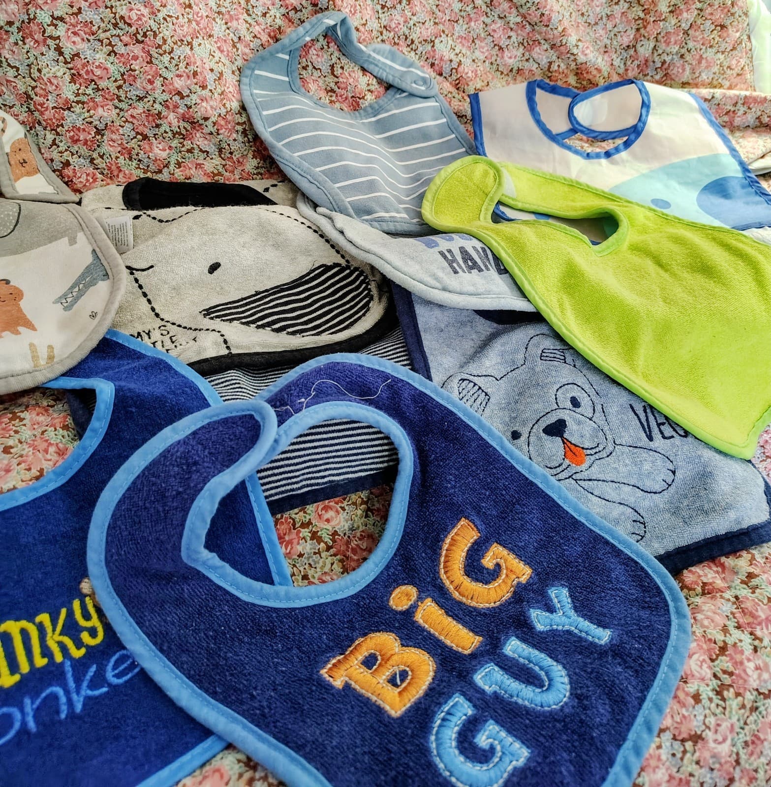 Bundle Of 10 Baby Boy Bibs - Thumbnail 2