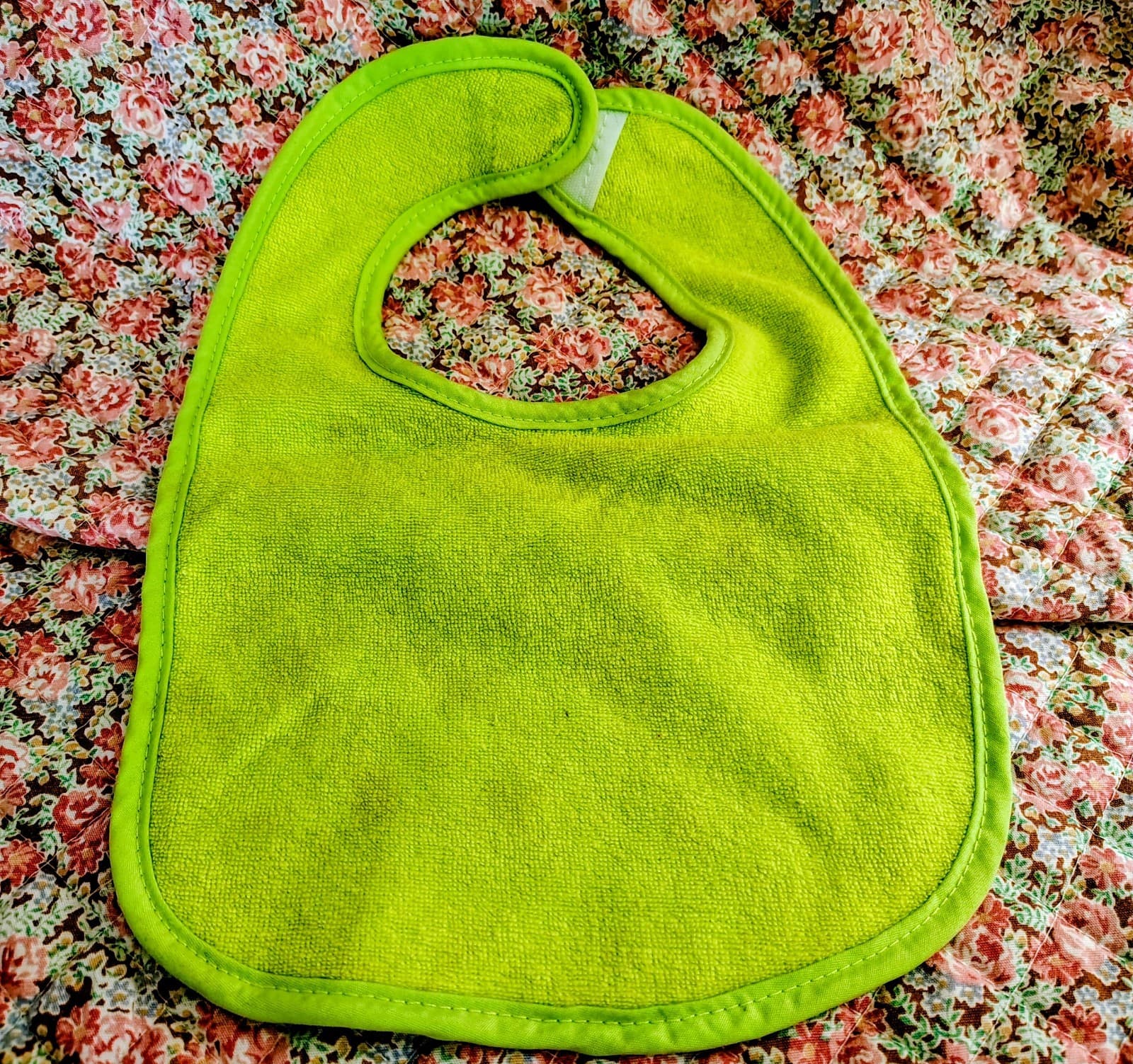 Bundle Of 10 Baby Boy Bibs - Thumbnail 9