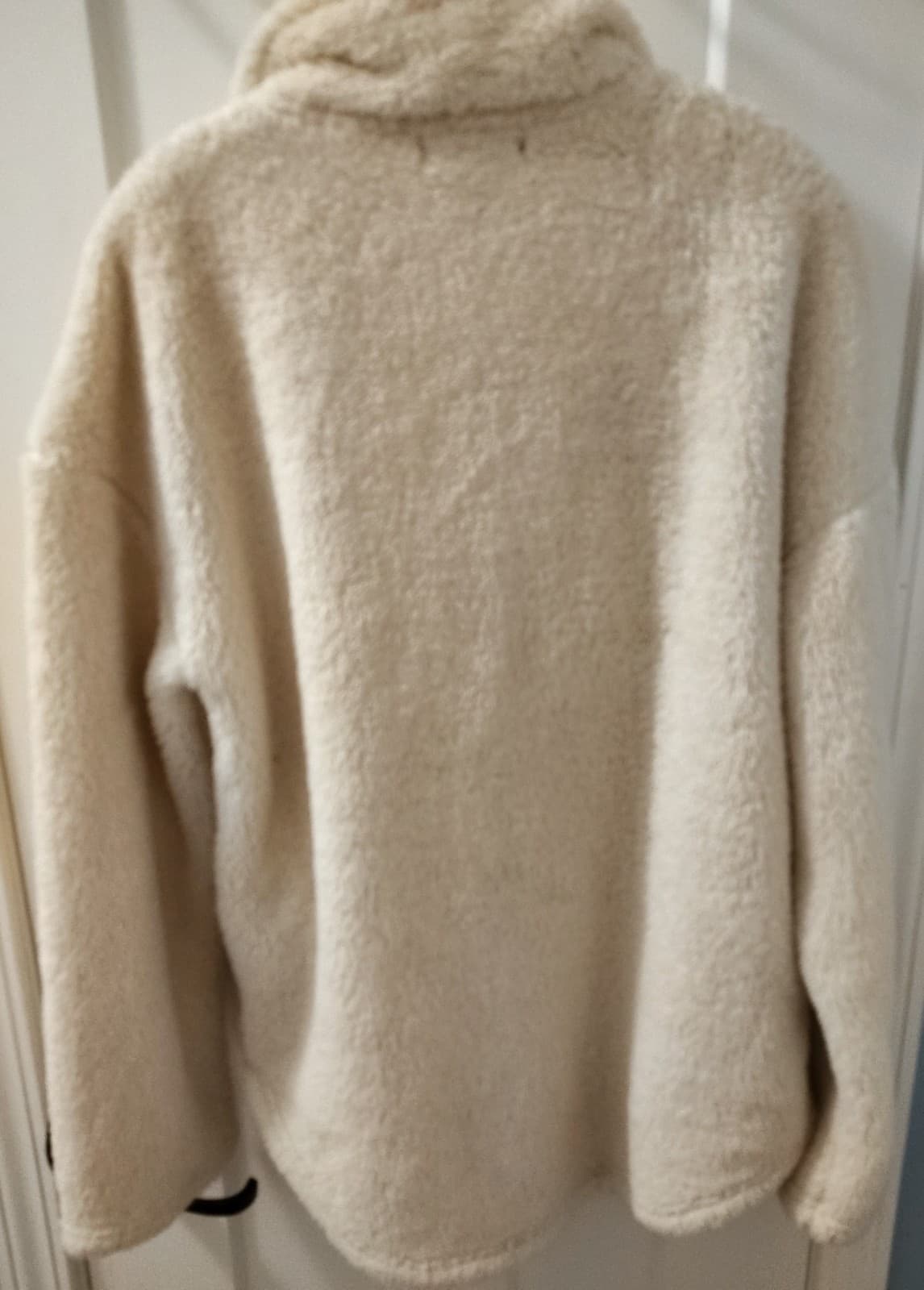 Charlotte Russe Cream Fleece Button Up Jacket, Size Small - Thumbnail 4