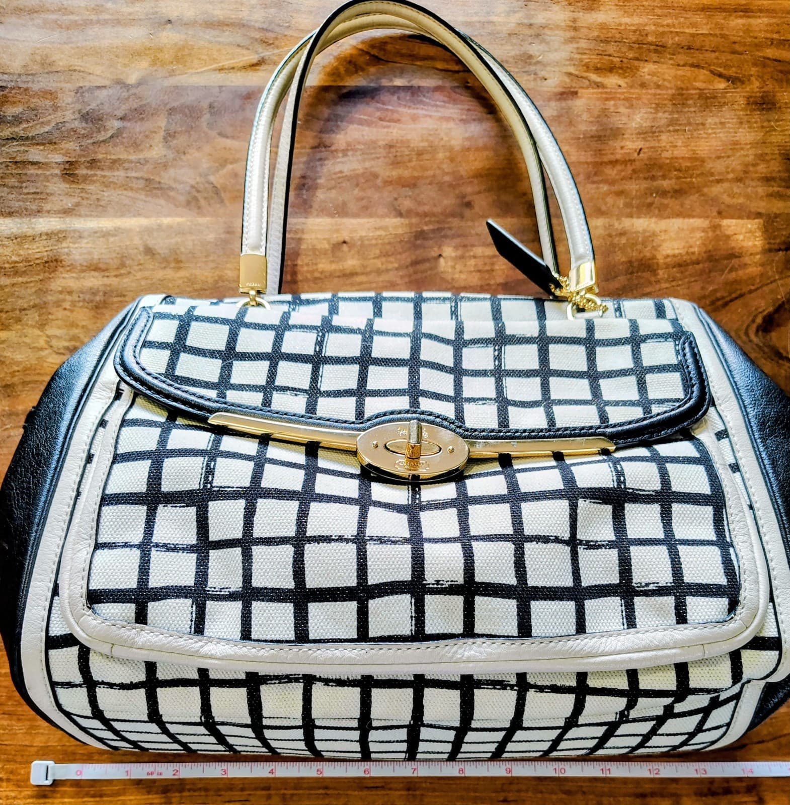 NWOT Coach White Black Madison Graphic Print Madeline Satchel Handbag MSRP $358 - Thumbnail 2