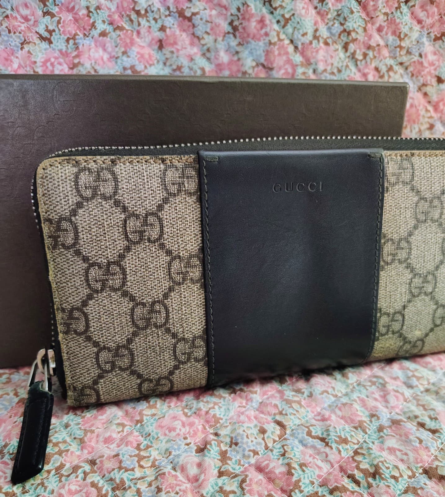 Vintage Gucci GG Supreme Zip-Around Wallet – Black & Gray Canvas & Leather - Thumbnail 12