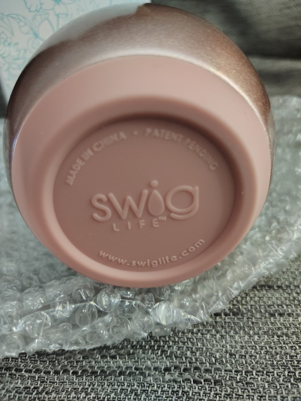 NEW Swig Life 12 oz Rose Gold Stainless Steel Stemless Hot / Cold Cup - Thumbnail 3