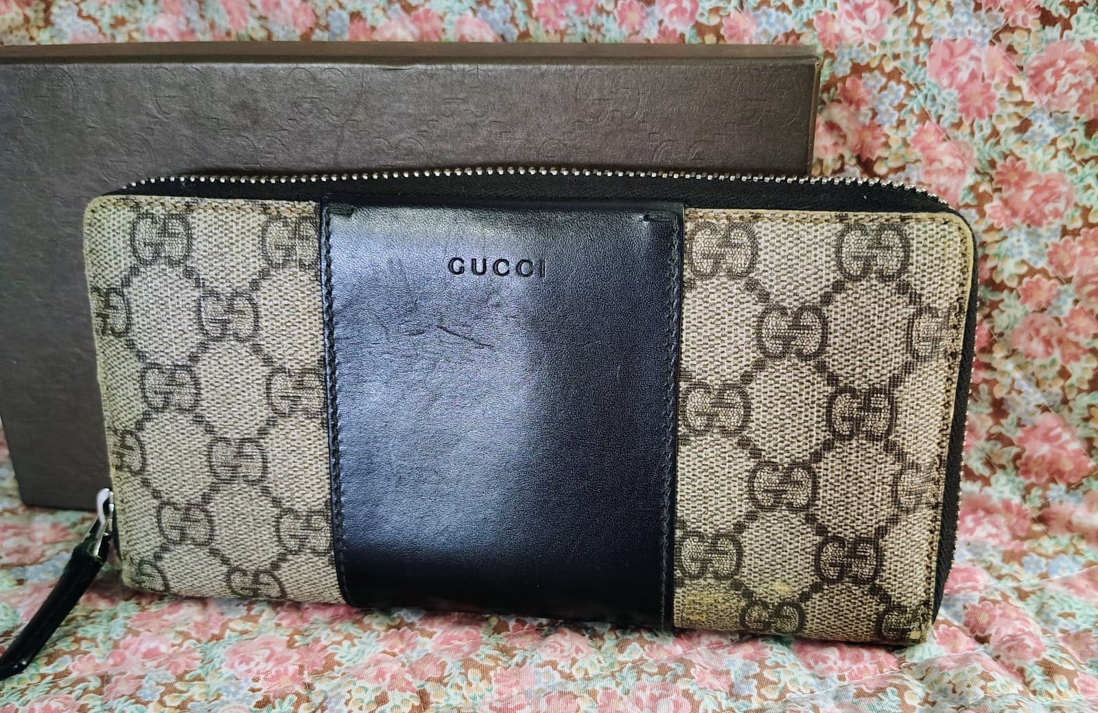 Vintage Gucci GG Supreme Zip-Around Wallet – Black & Gray Canvas & Leather - Thumbnail 9