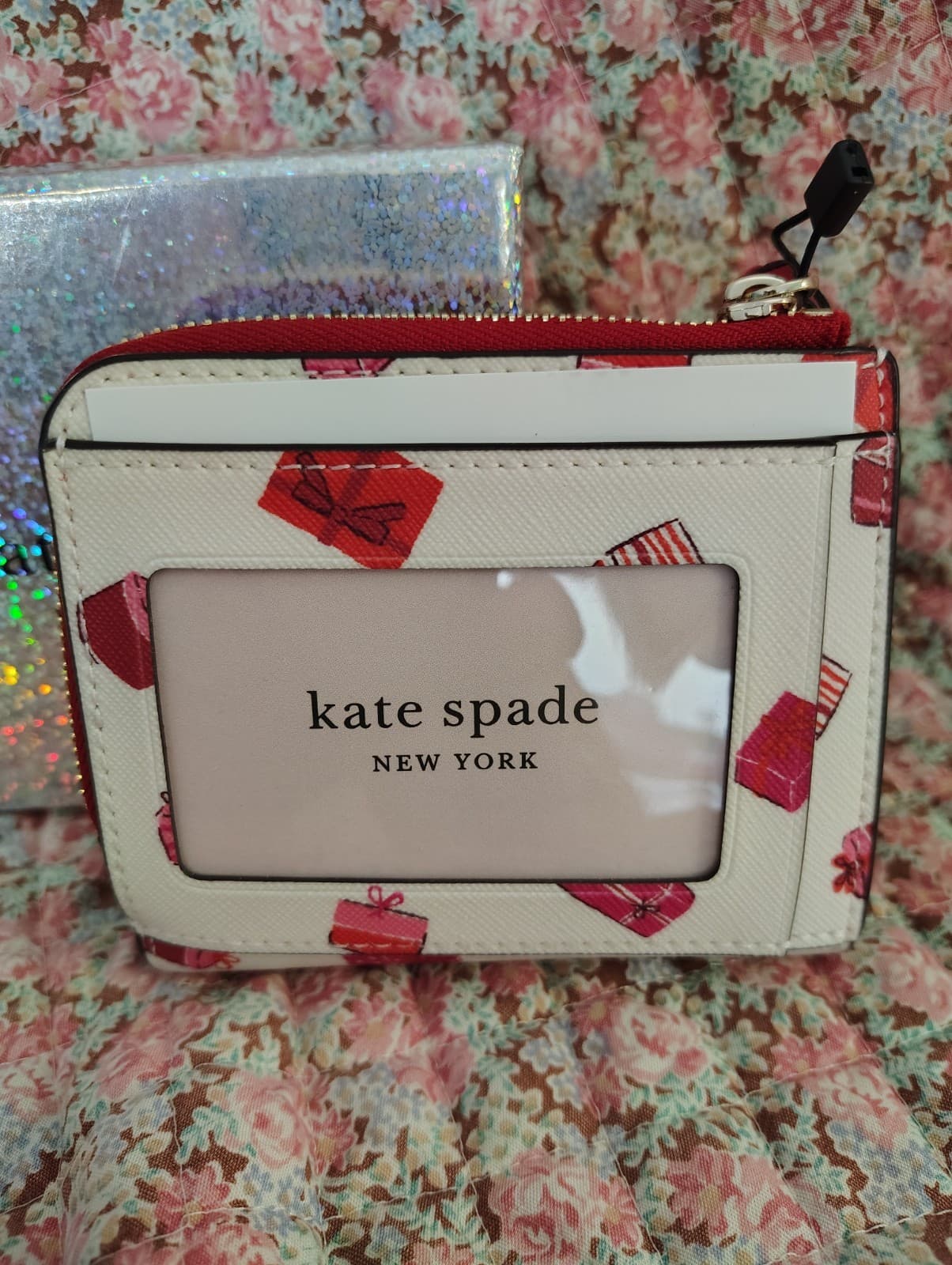 NWT Kate Spade Cameron Small Zip Bifold Wallet Printed Gifts Pink NIB $140 - Thumbnail 7