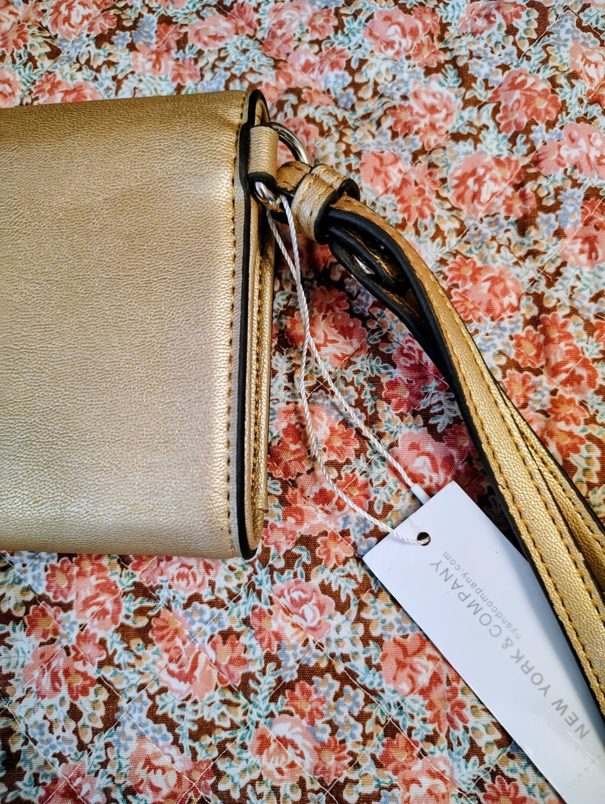 new york and company Gold Clutch Wrist Strap NWT - Thumbnail 4